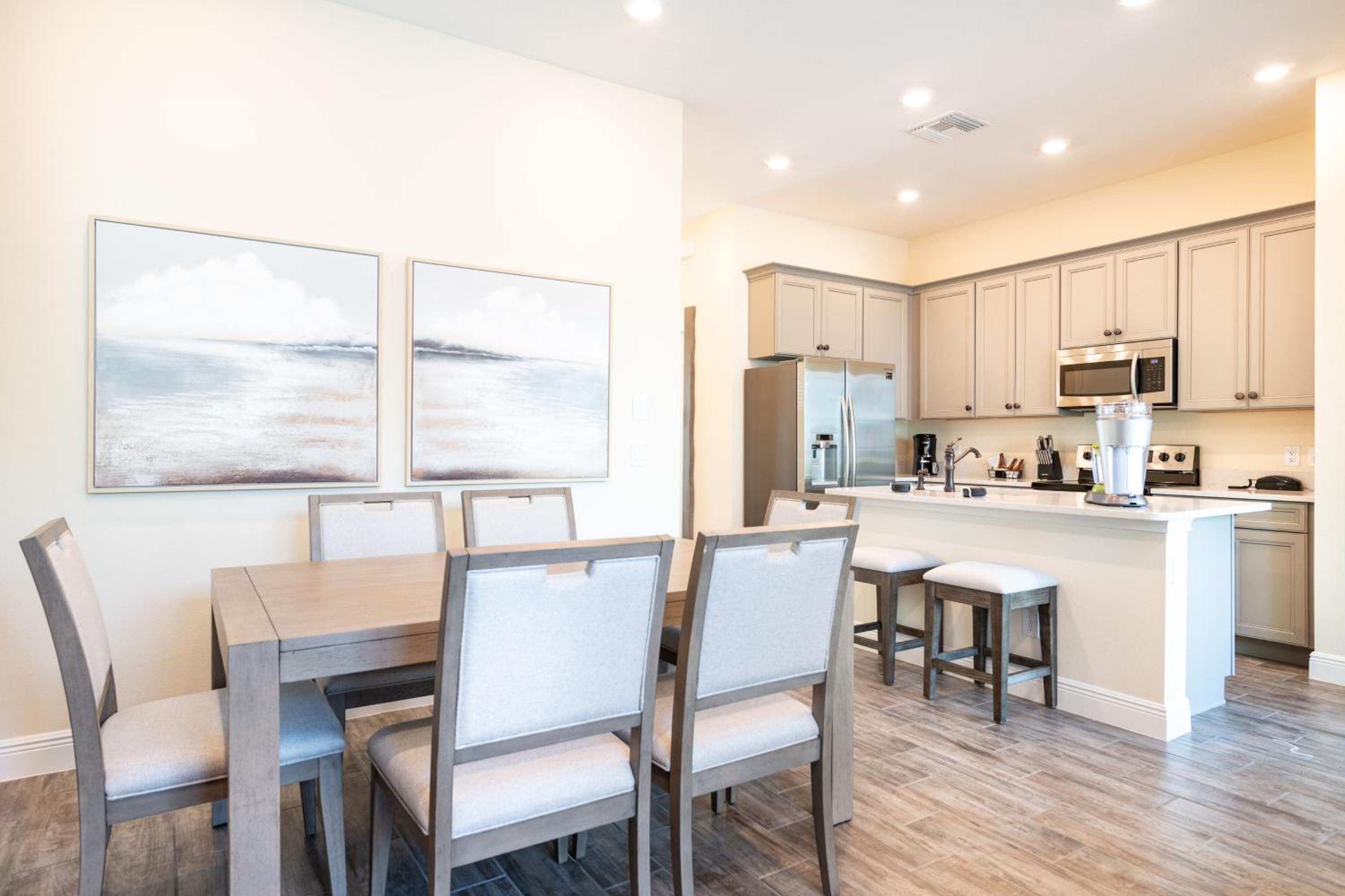 Bright & Airy Cottage Near Disney With Margaritaville Resort & Island H2O Access - 8008Ls