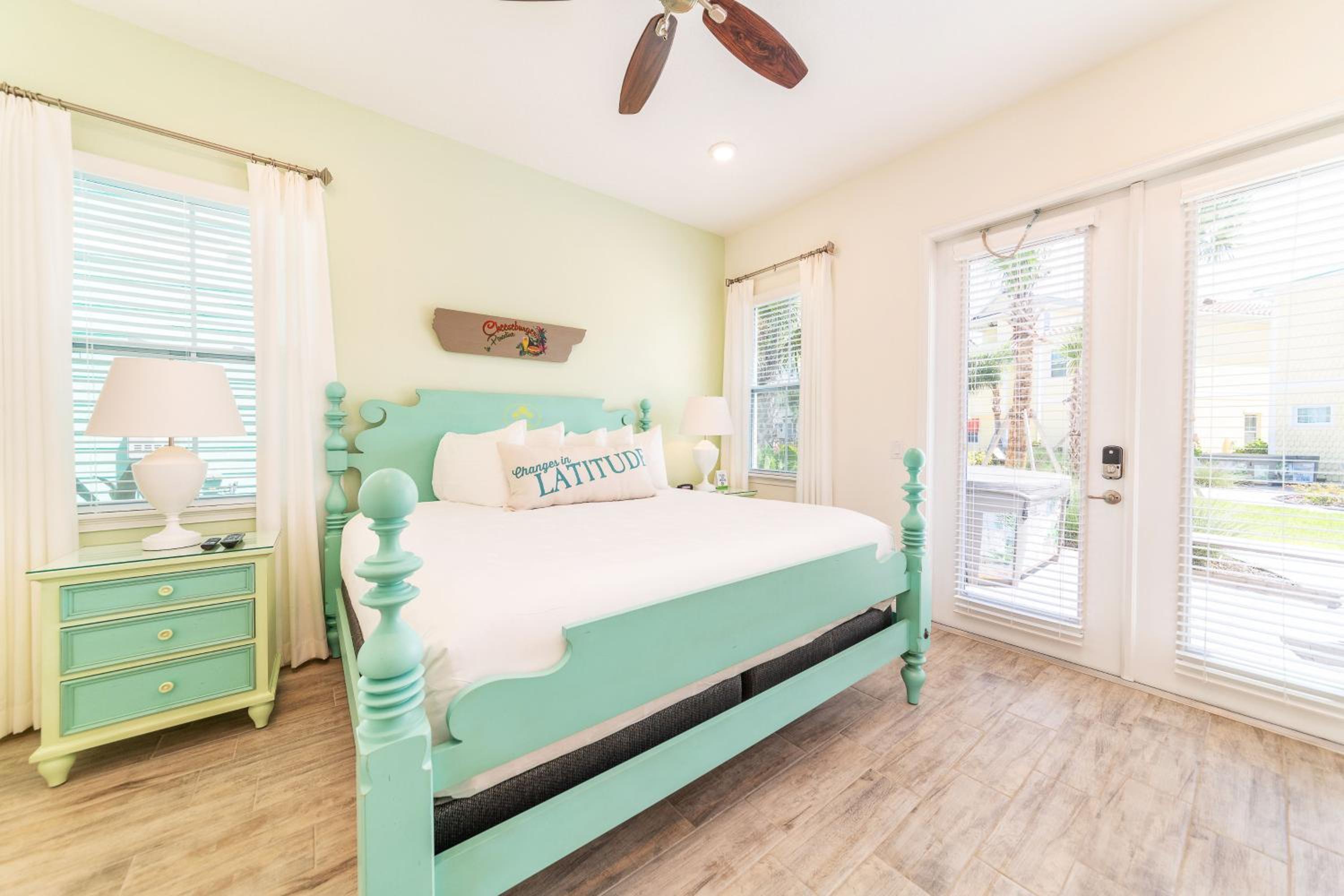 Sunkissed Cottage With Hot Tub Near Disney With Margaritaville Resort & Island H2O Access - 8046Su