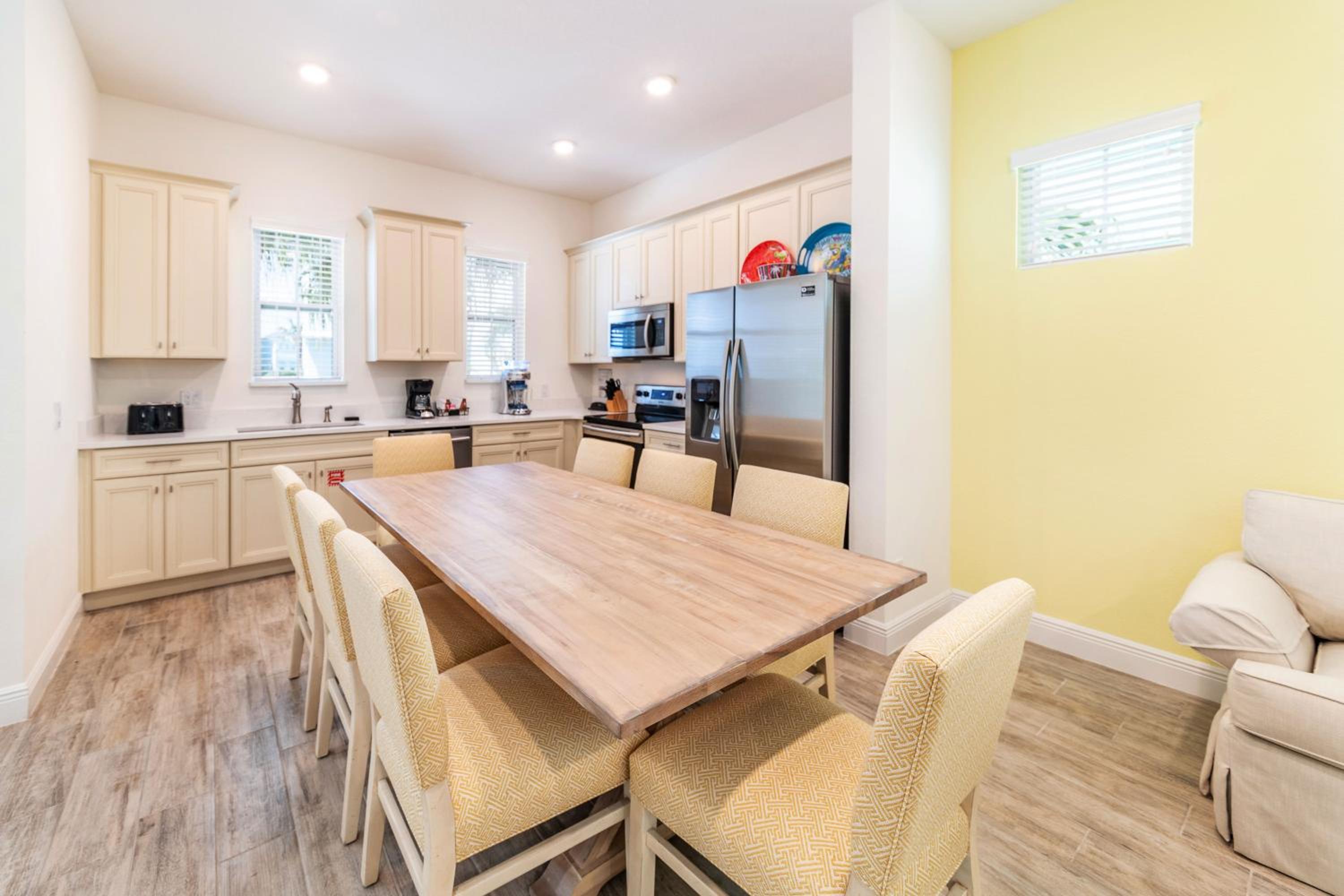 Sunkissed Cottage With Hot Tub Near Disney With Margaritaville Resort & Island H2O Access - 8046Su