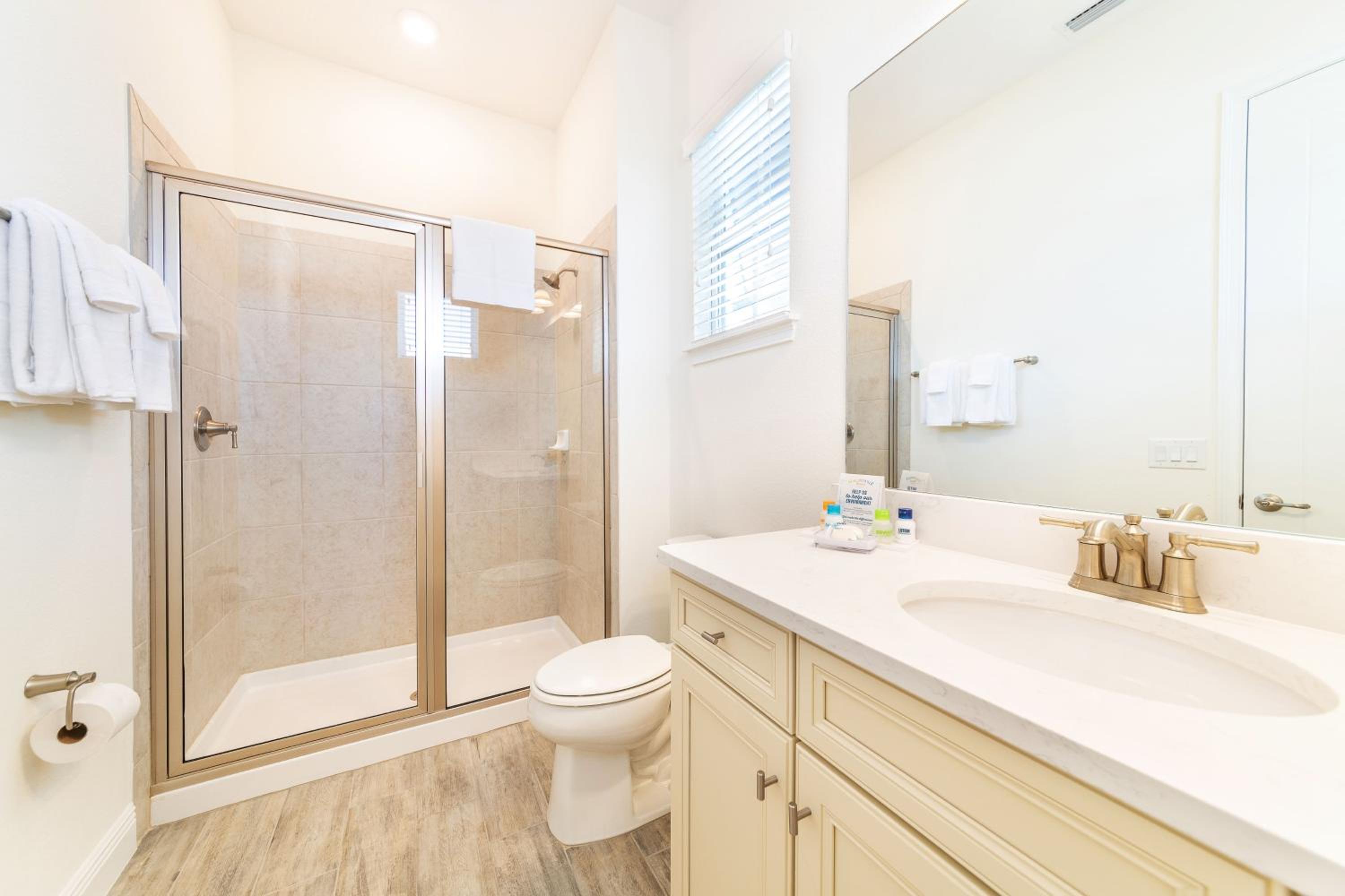 Sunkissed Cottage With Hot Tub Near Disney With Margaritaville Resort & Island H2O Access - 8046Su