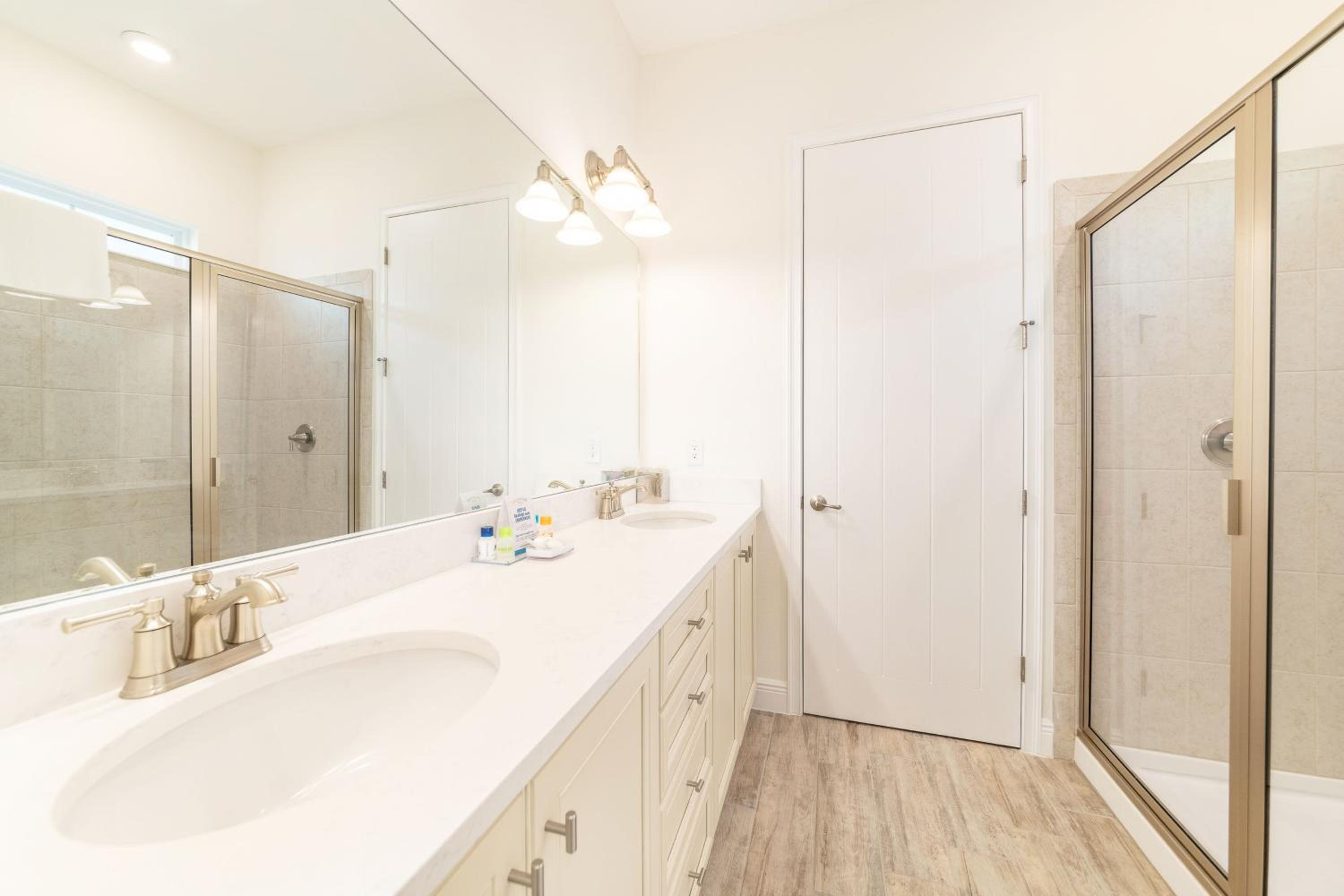 It's All Fin & Games Cottage With Private Pool Near Disney & Margaritaville Resort & Island H20 Waterpark Access - 3090Ph