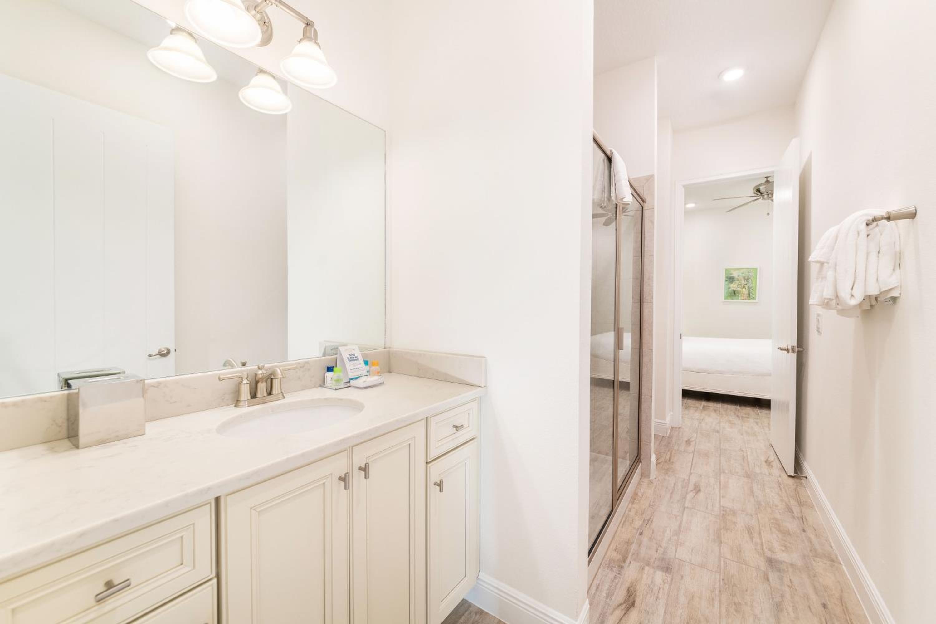 It's All Fin & Games Cottage With Private Pool Near Disney & Margaritaville Resort & Island H20 Waterpark Access - 3090Ph