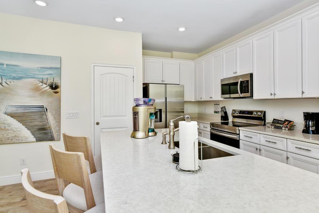 Serene Villa Near Disney With Margaritaville Resort Island H20 Access - 8167Cp