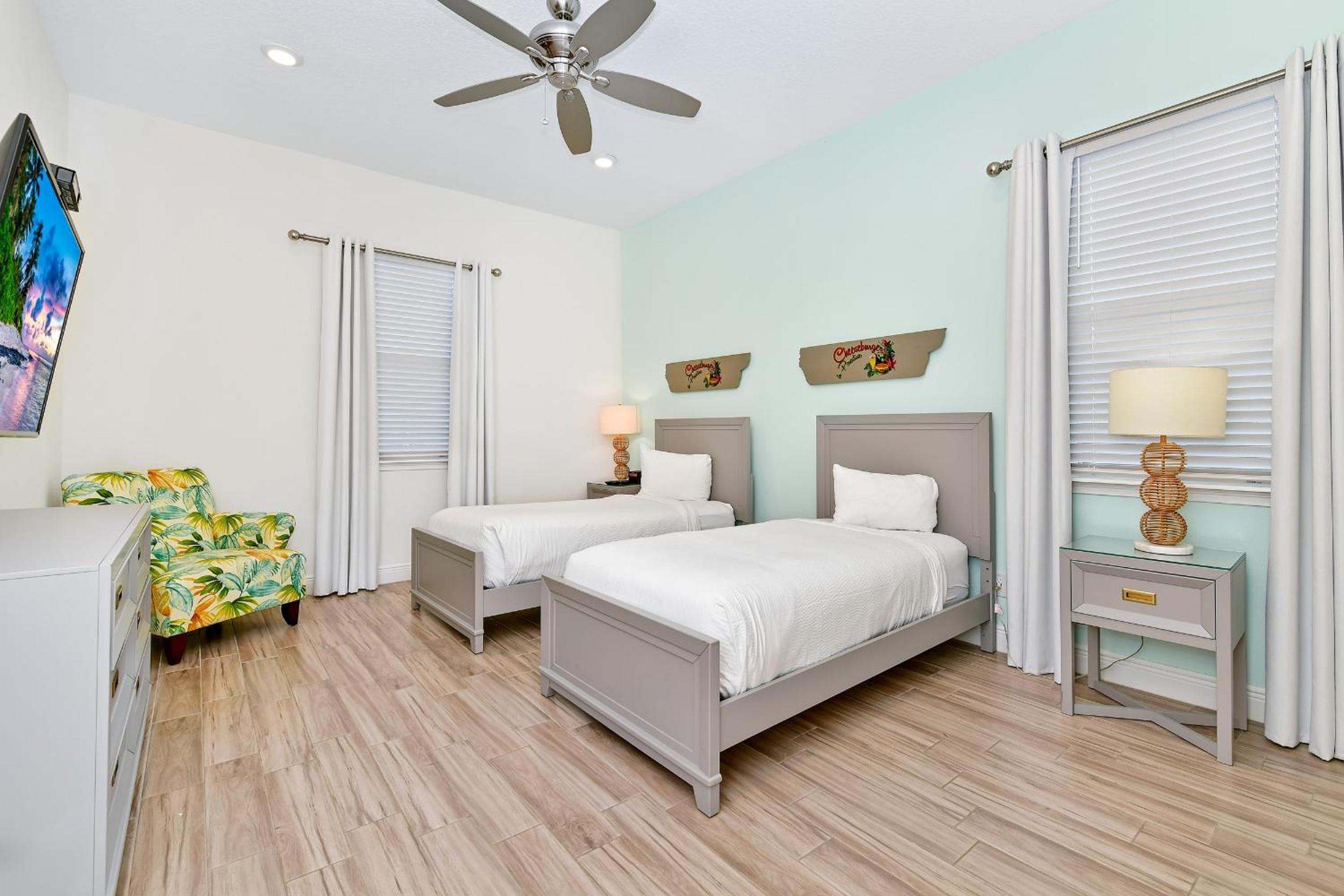 Paradise Cottage With Private Pool Near Disney With Margaritaville Resort & Island H2O Access - 8085Su