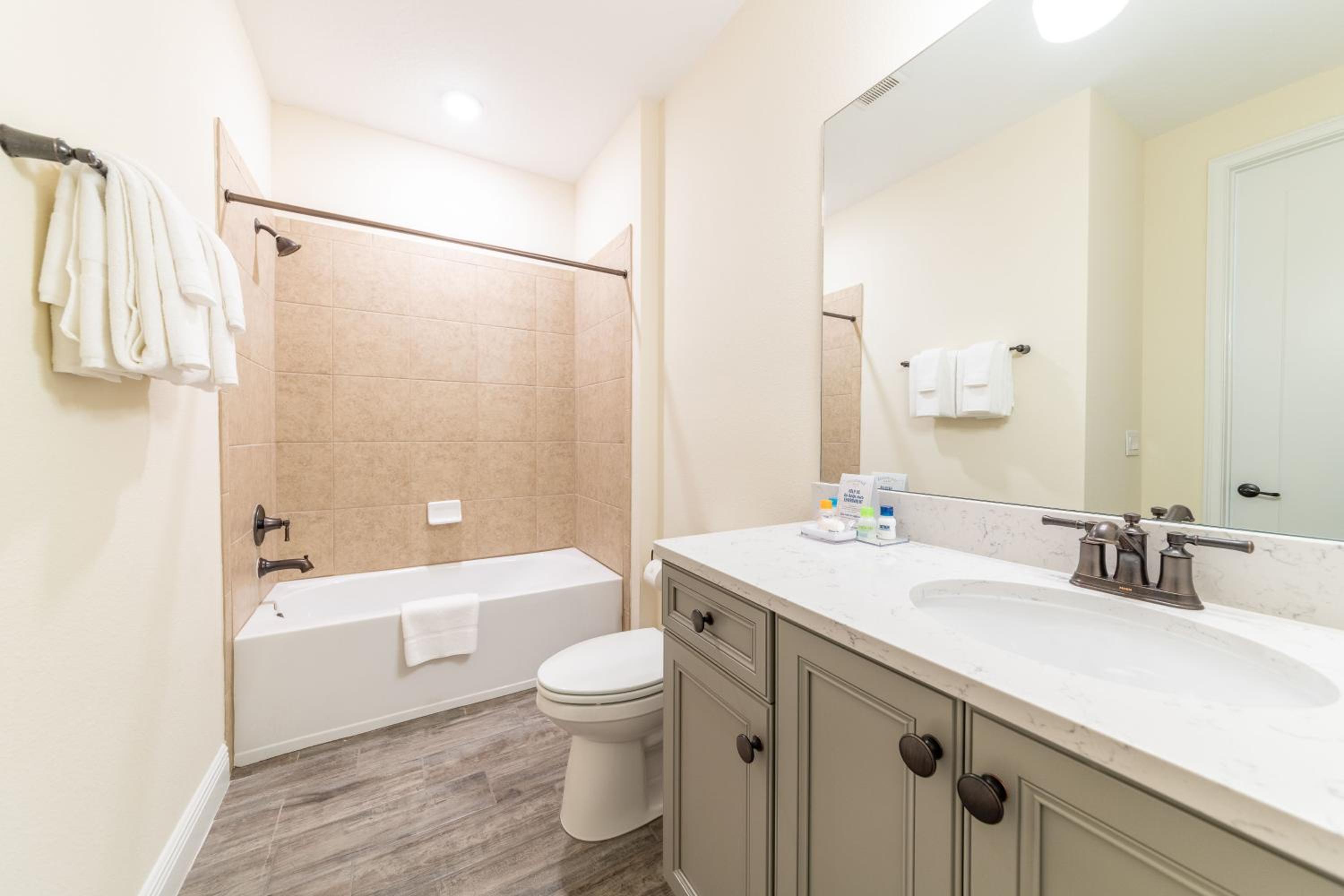 High Tide Cottage With Private Pool Near Disney With Margaritaville Resort & Island H2O Access - 8053Su