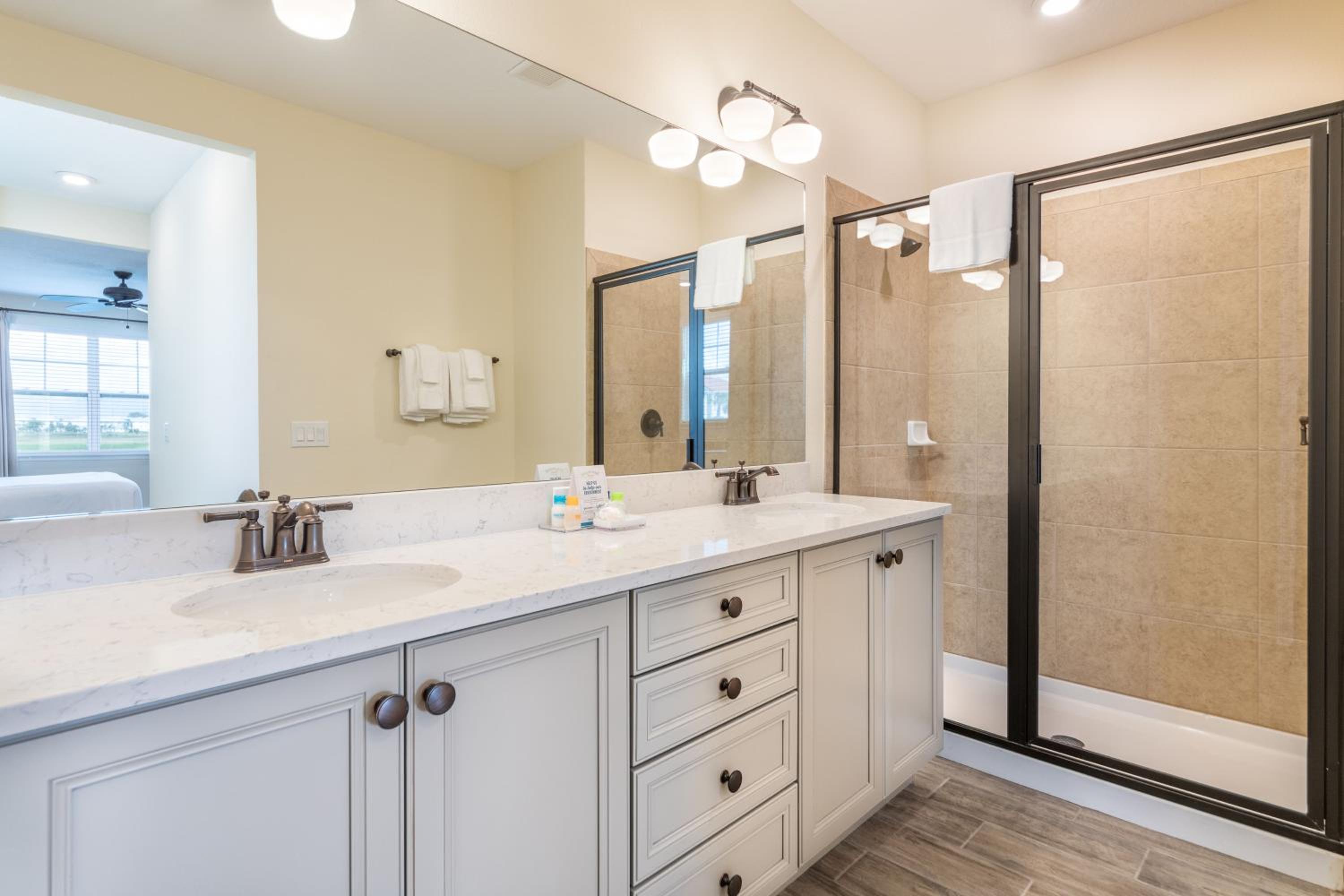 High Tide Cottage With Private Pool Near Disney With Margaritaville Resort & Island H2O Access - 8053Su