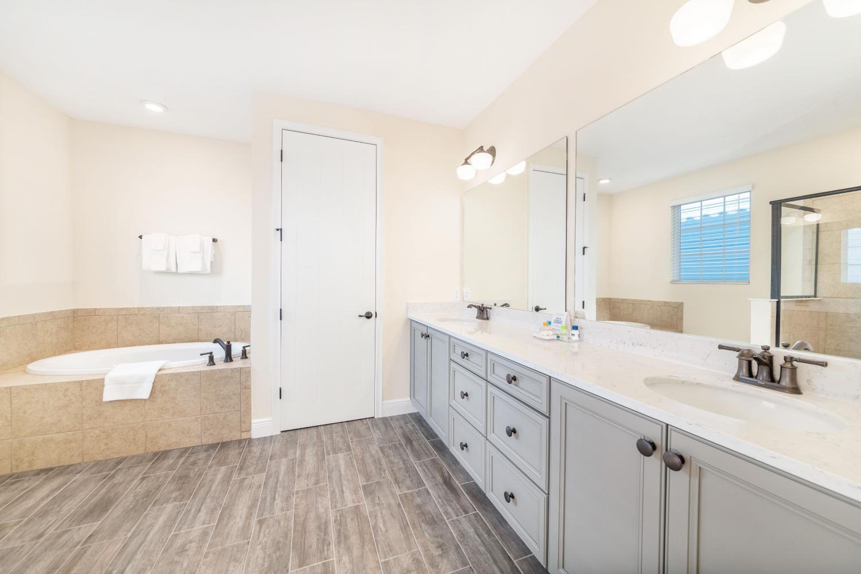 Amazing Cottage With Private Pool Near Disney With Margaritaville Resort & Island H2O Access - 3060Ph