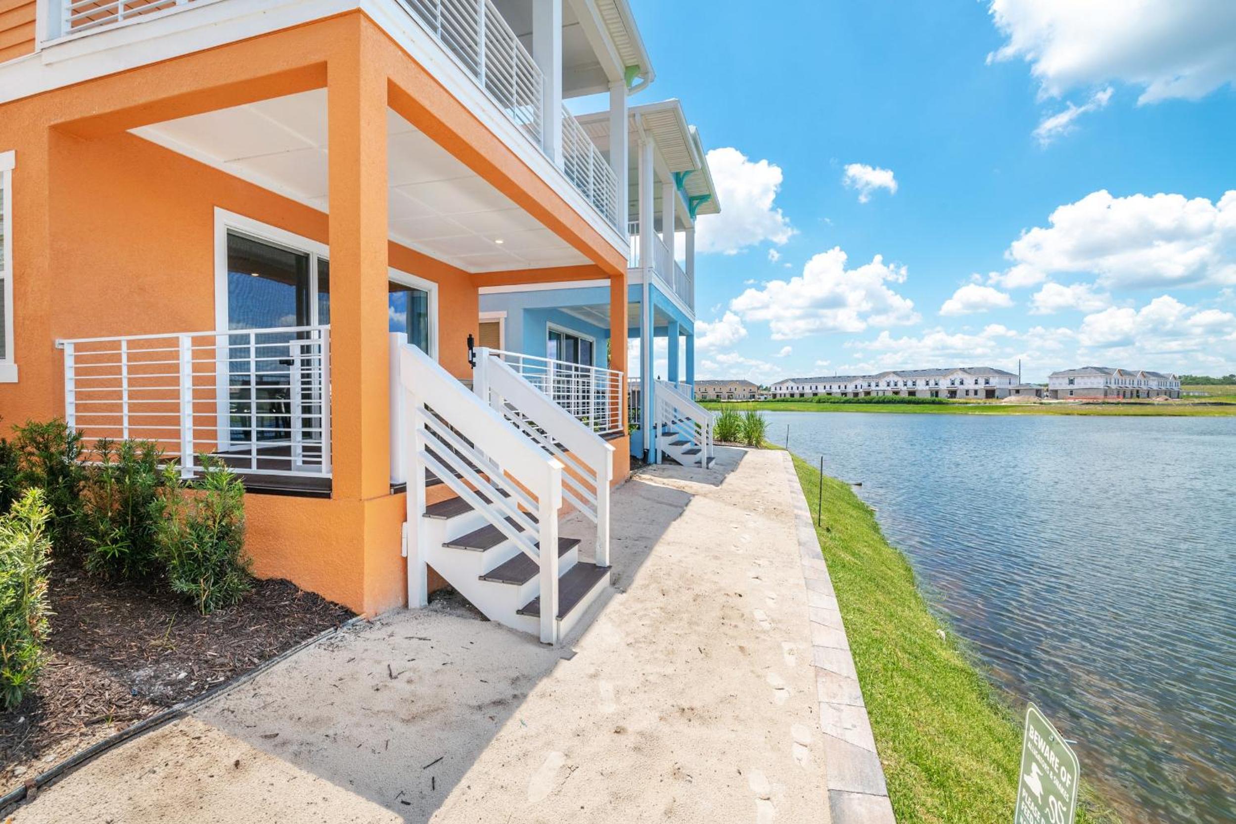 Waters Edge Cottage Near Disney With Margaritaville Resort & Island H20 Access - 8129Su
