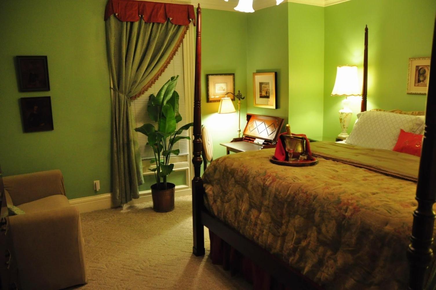 Arbor View House Bed and Breakfast