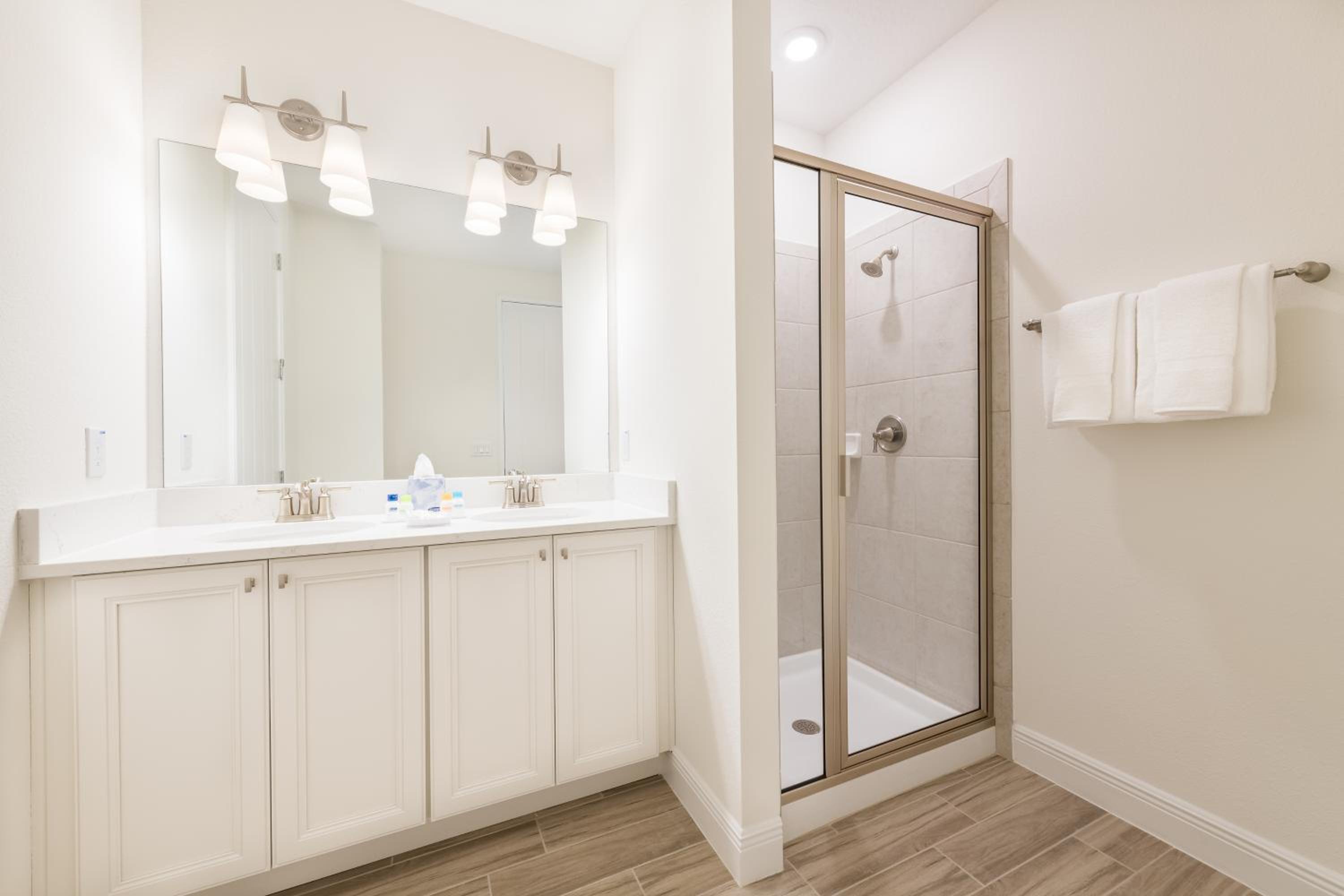 Blue Oasis Cottage With Private Pool Near Disney And Margaritaville Resort & Island H20 Access - 7968Sh