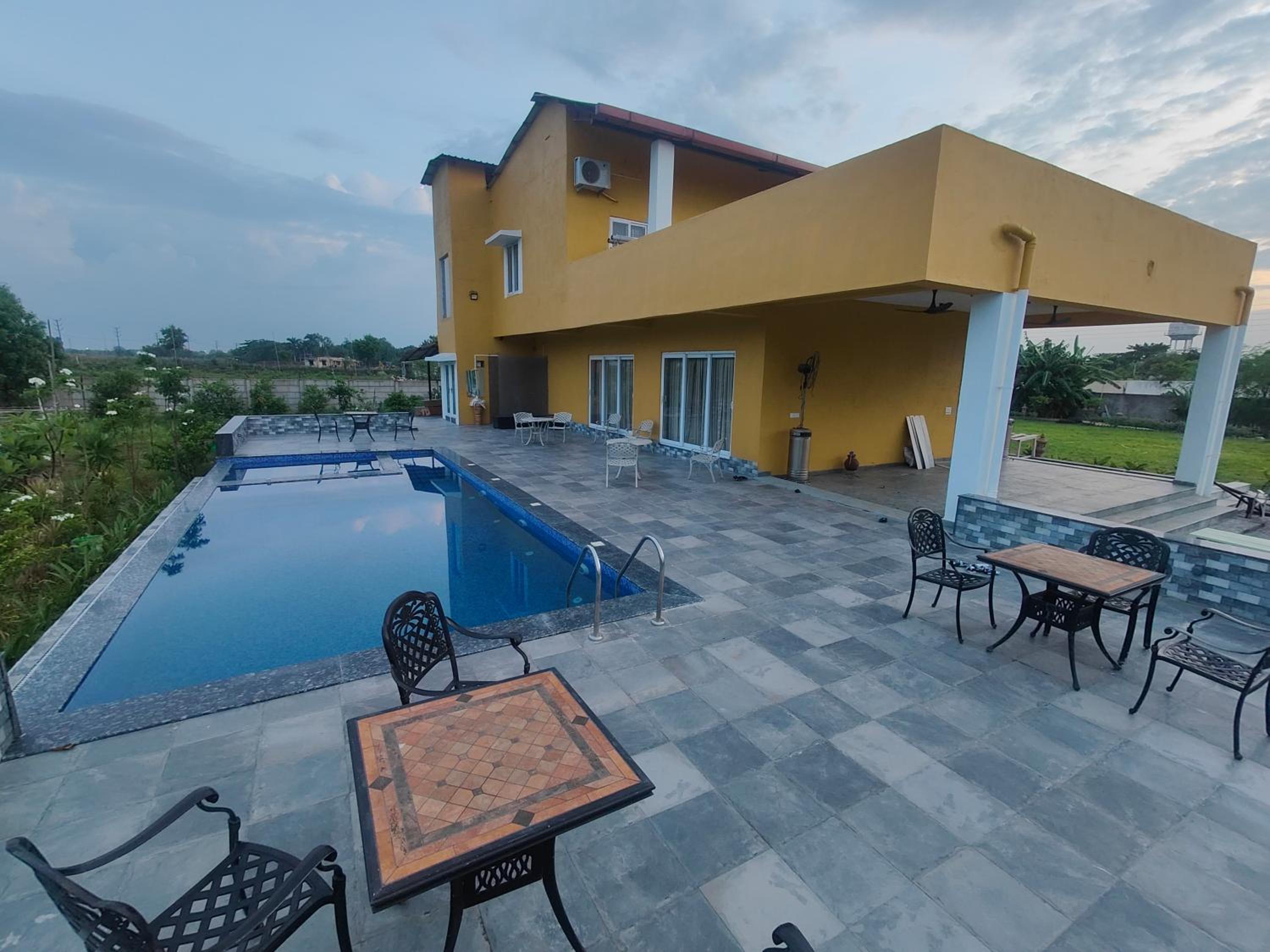 Sunshine Villa
