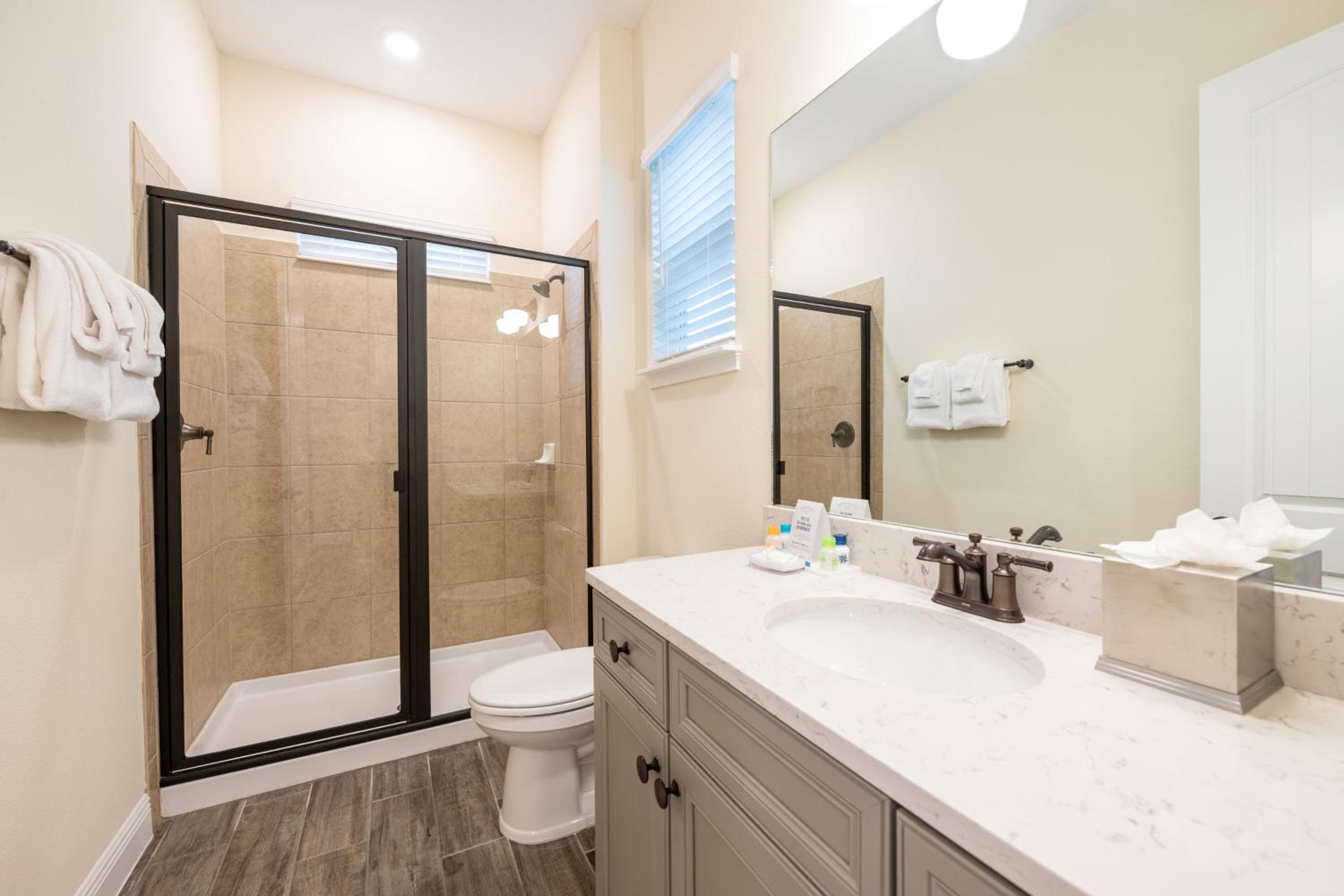 Cocktails & Dreams Cottage With Private Pool Near Disney With Margaritaville Resort & Island H2O Access - 8005St