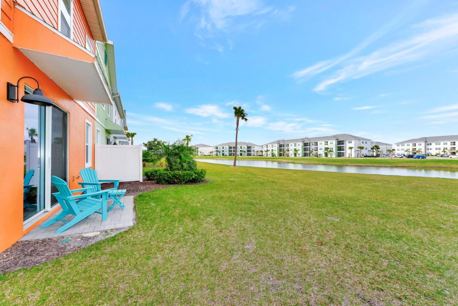 Citrus Sunshine Villa Near Disney With Margaritaville Resort & Island H2O Access - 3049Cs