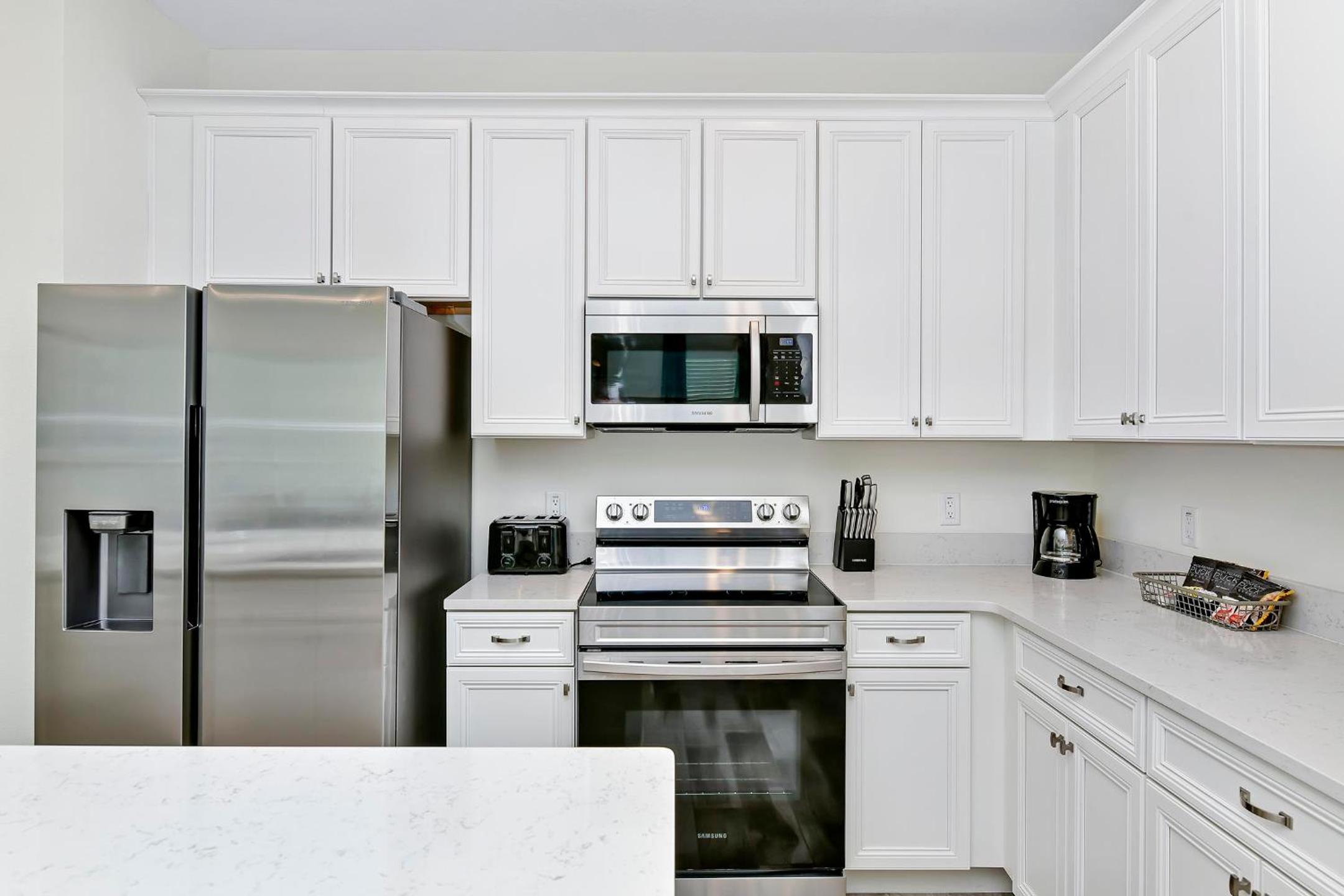 Bright Breezy Villa near Disney with Margaritaville Resort Access - 3132CS