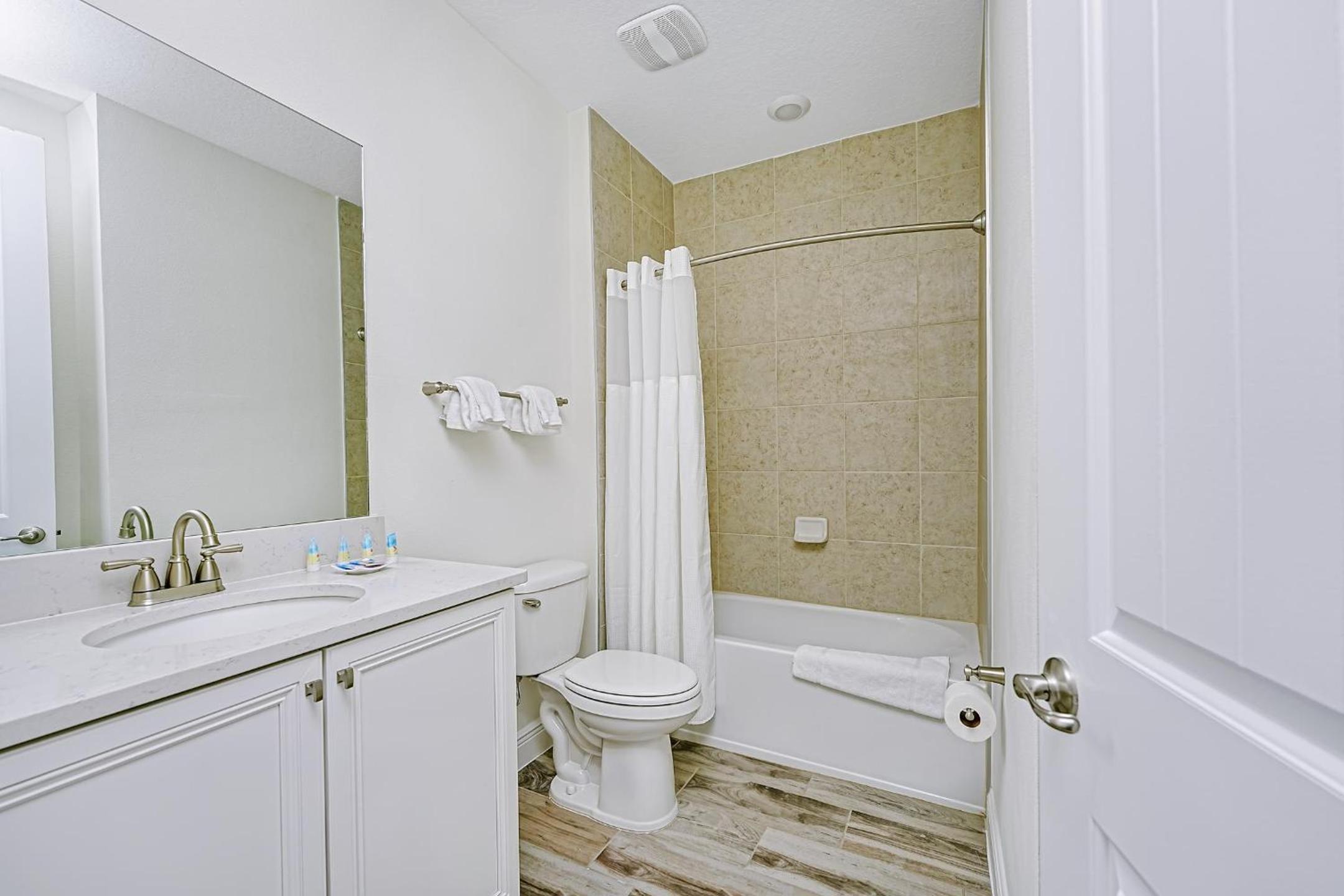 Beautiful Villa Near Disney With Margaritaville Resort & Island H20 Waterpark Access - 2976Cs
