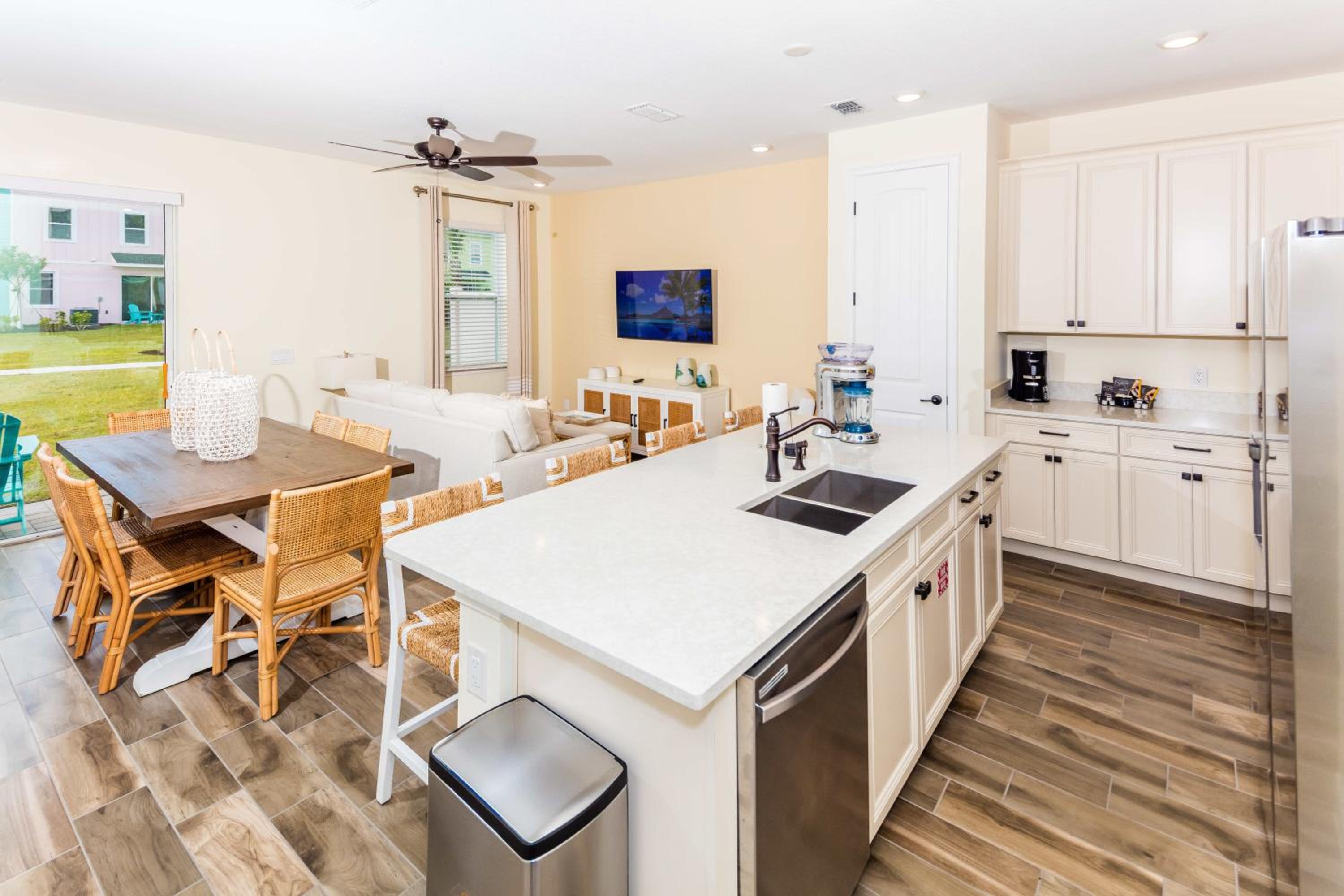 Mandarin Dream Villa Near Disney with Margaritaville Resort Access - 2900OR