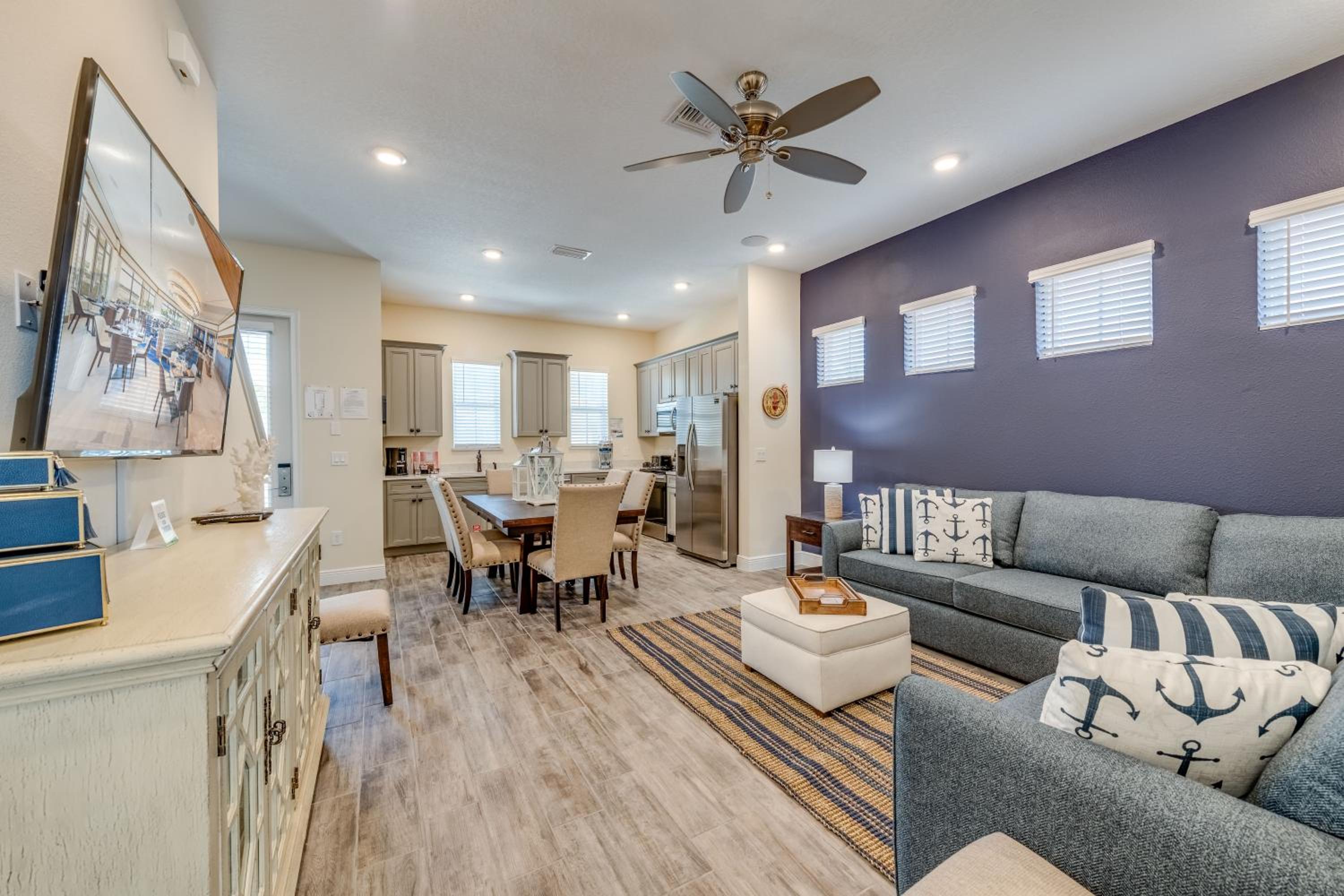 Sandy Cottage! 3 Miles From Disney With Margaritaville Resort & Island H2O Access - 8080Dr