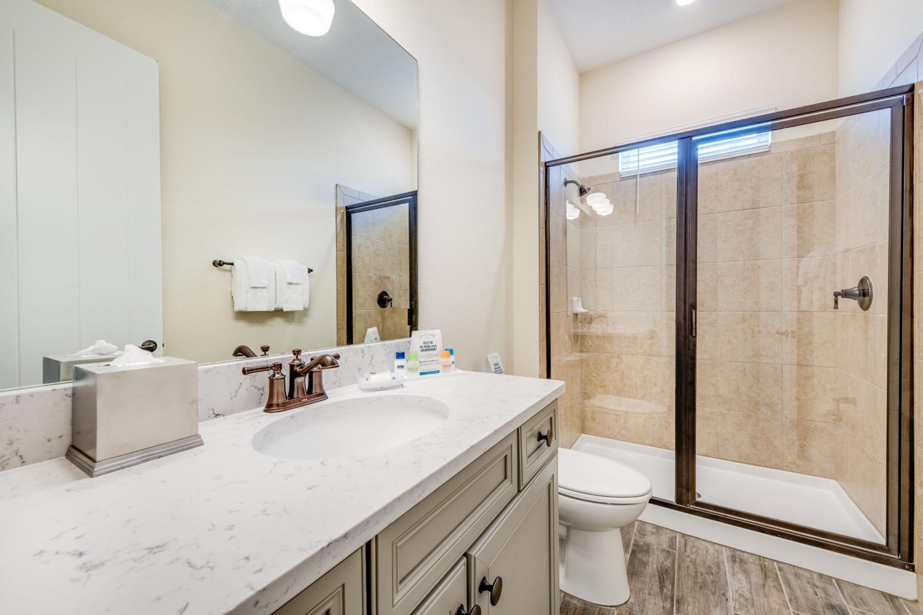 Sandy Cottage! 3 Miles From Disney With Margaritaville Resort & Island H2O Access - 8080Dr