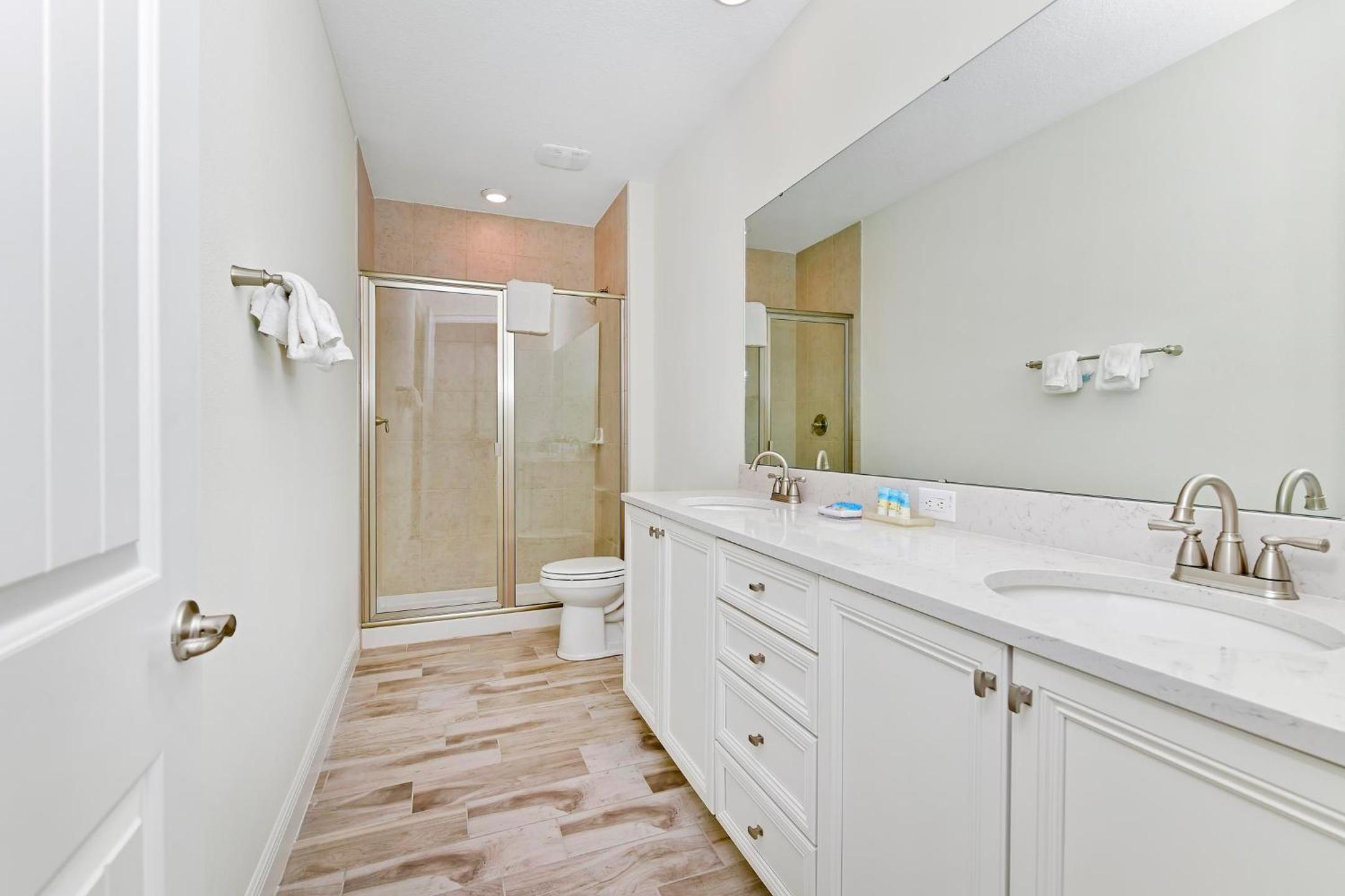 Sea Blue Villa Near Disney With Margaritaville Resort & Island H20 Access - 3164Cs