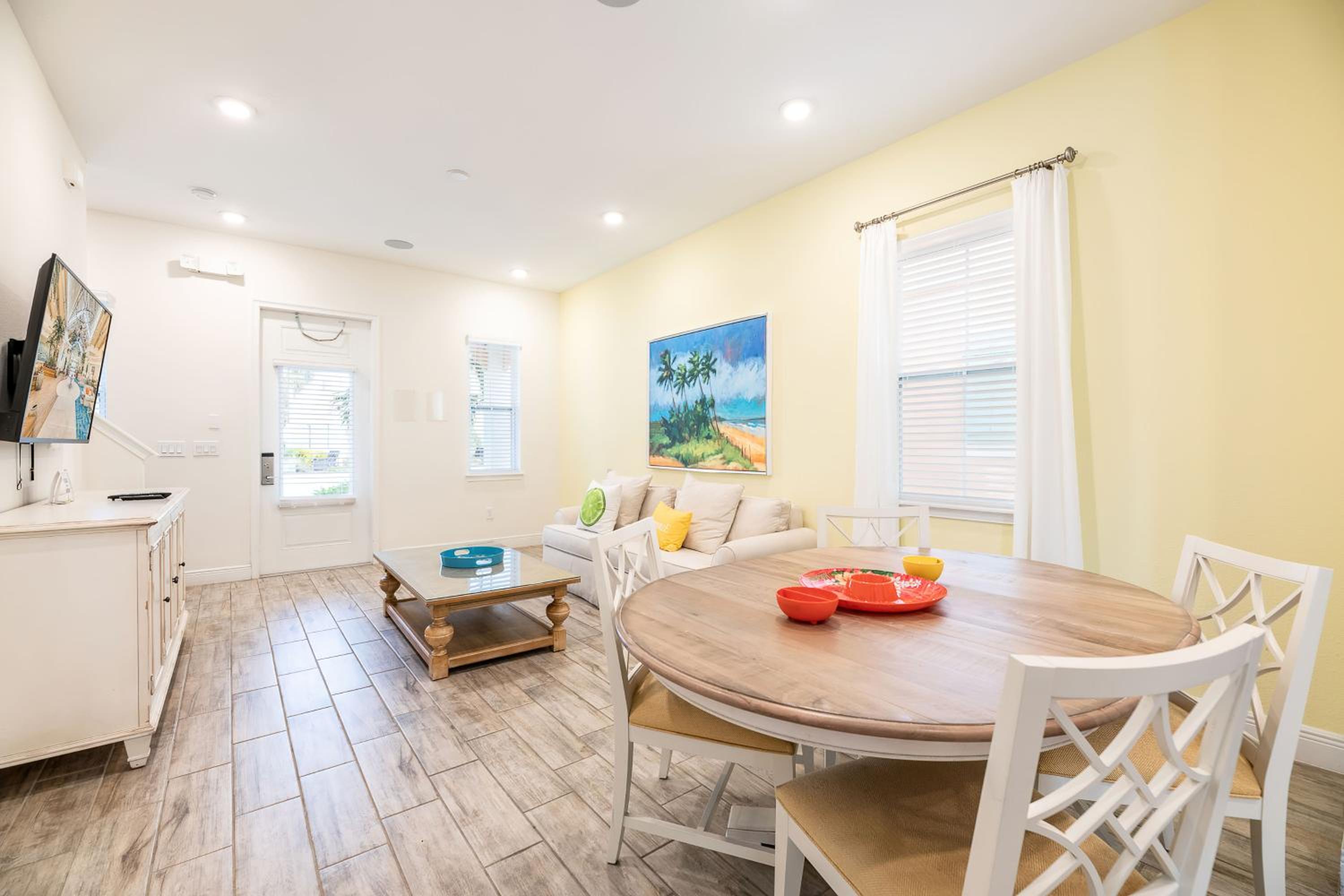 Inviting Cottage With Private Hot Tub Near Disney With Margaritaville Resort & Island H2O Access - 8072Dr