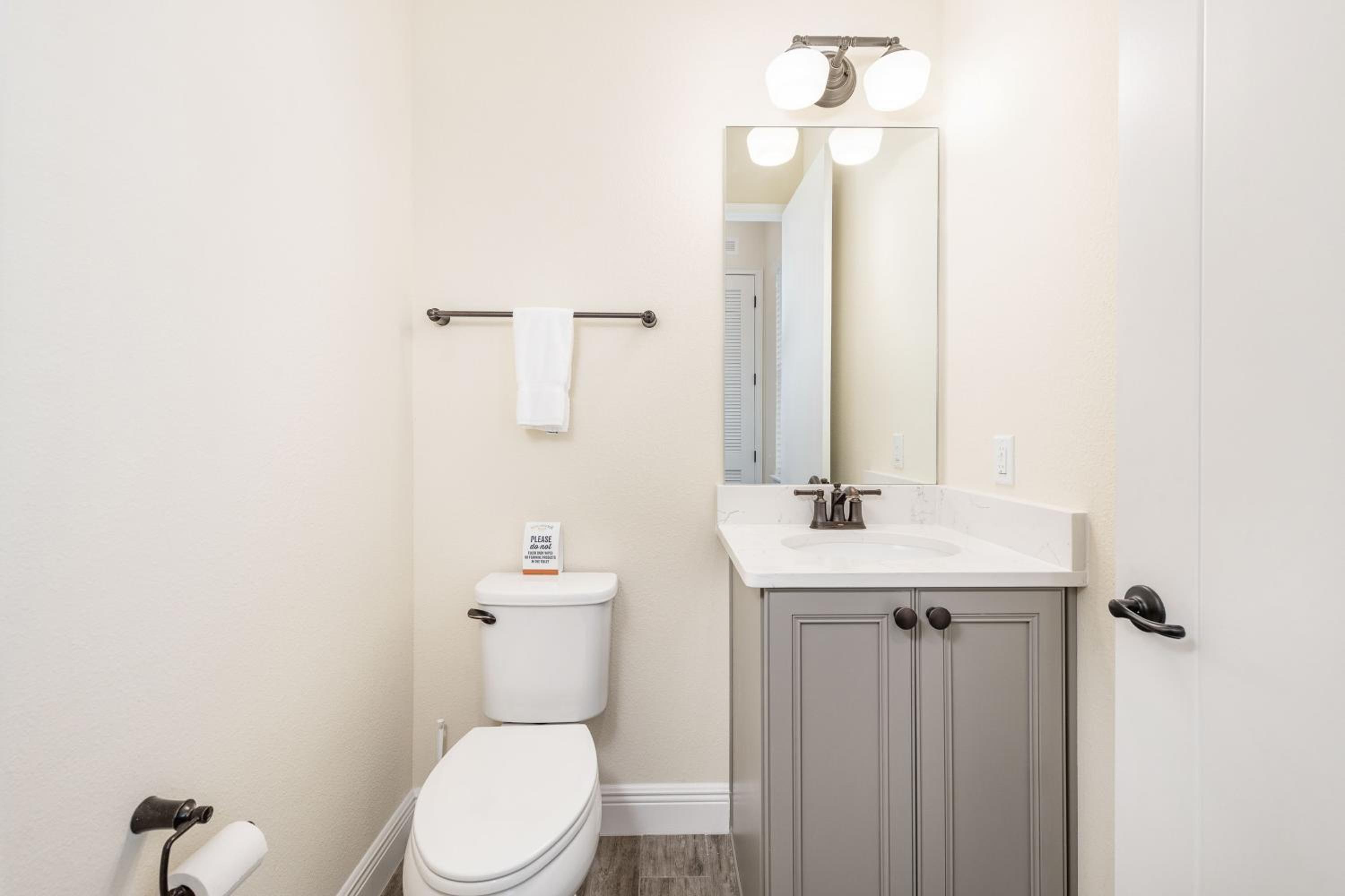 Celestial Cottage Near Disney With Margaritaville Resort & Island H2O Access - 8036Dr