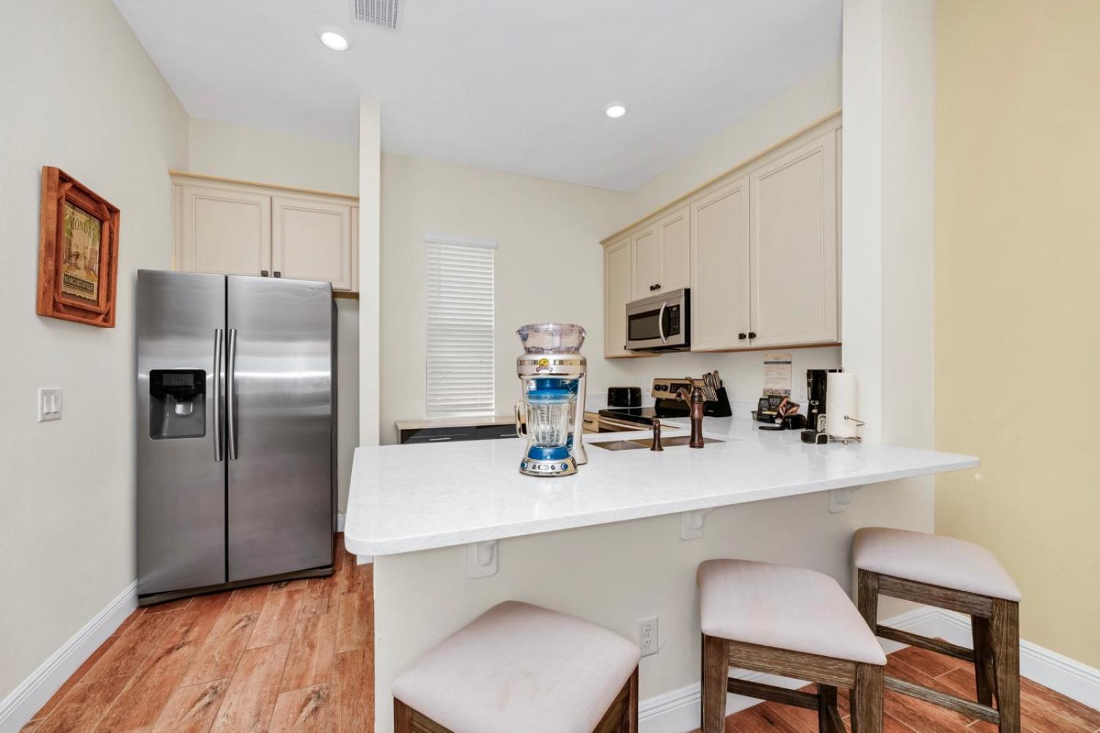 Orange Creamsickle Cottage Near Disney With Margaritaville Resort & Island H20 Waterpark Access - 2980Sr
