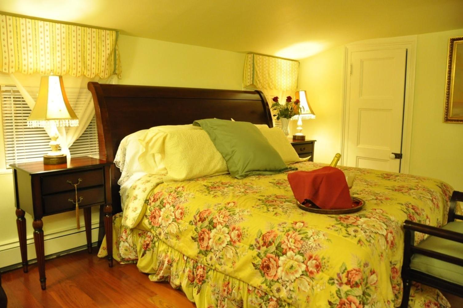 Arbor View House Bed and Breakfast
