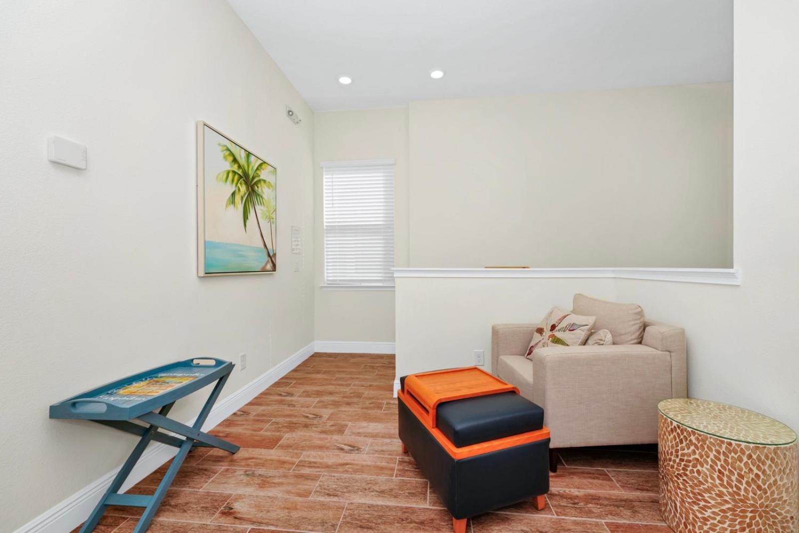 Orange Creamsickle Cottage Near Disney With Margaritaville Resort & Island H20 Waterpark Access - 2980Sr