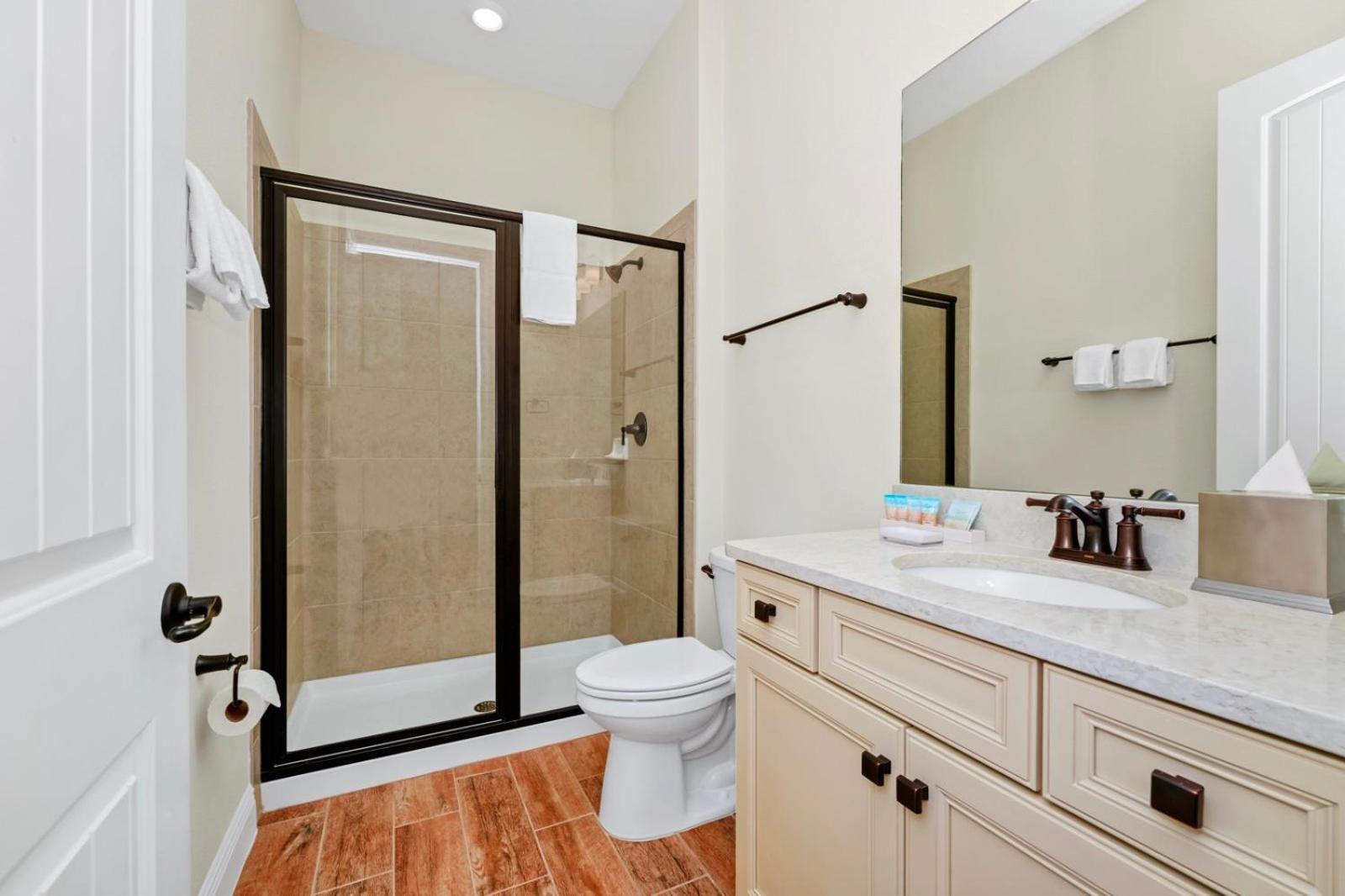 Orange Creamsickle Cottage Near Disney With Margaritaville Resort & Island H20 Waterpark Access - 2980Sr