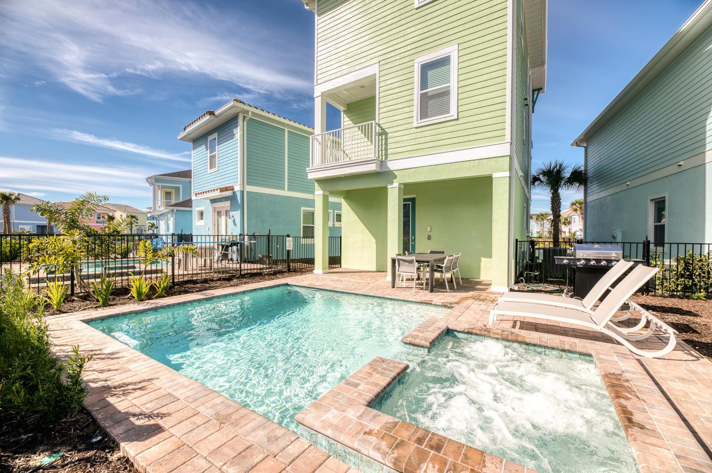 Vibrant Cottage With Private Pool Near Disney With Margaritaville Resort & Island H2O Access - 8043Kd