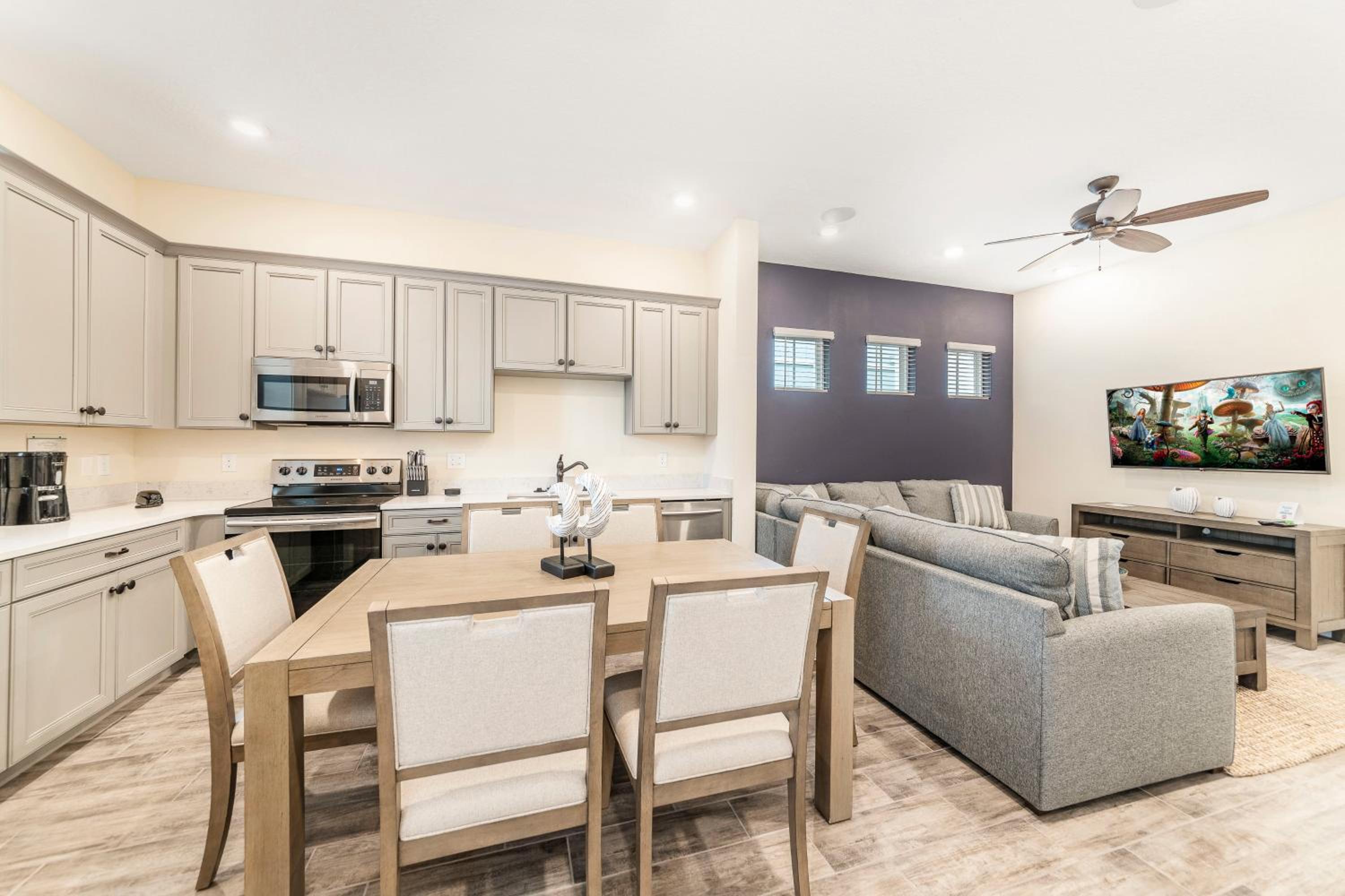 Seven Saturdays Cottage Near Disney With Margaritaville Resort & Island H2O Access - 3032Sp