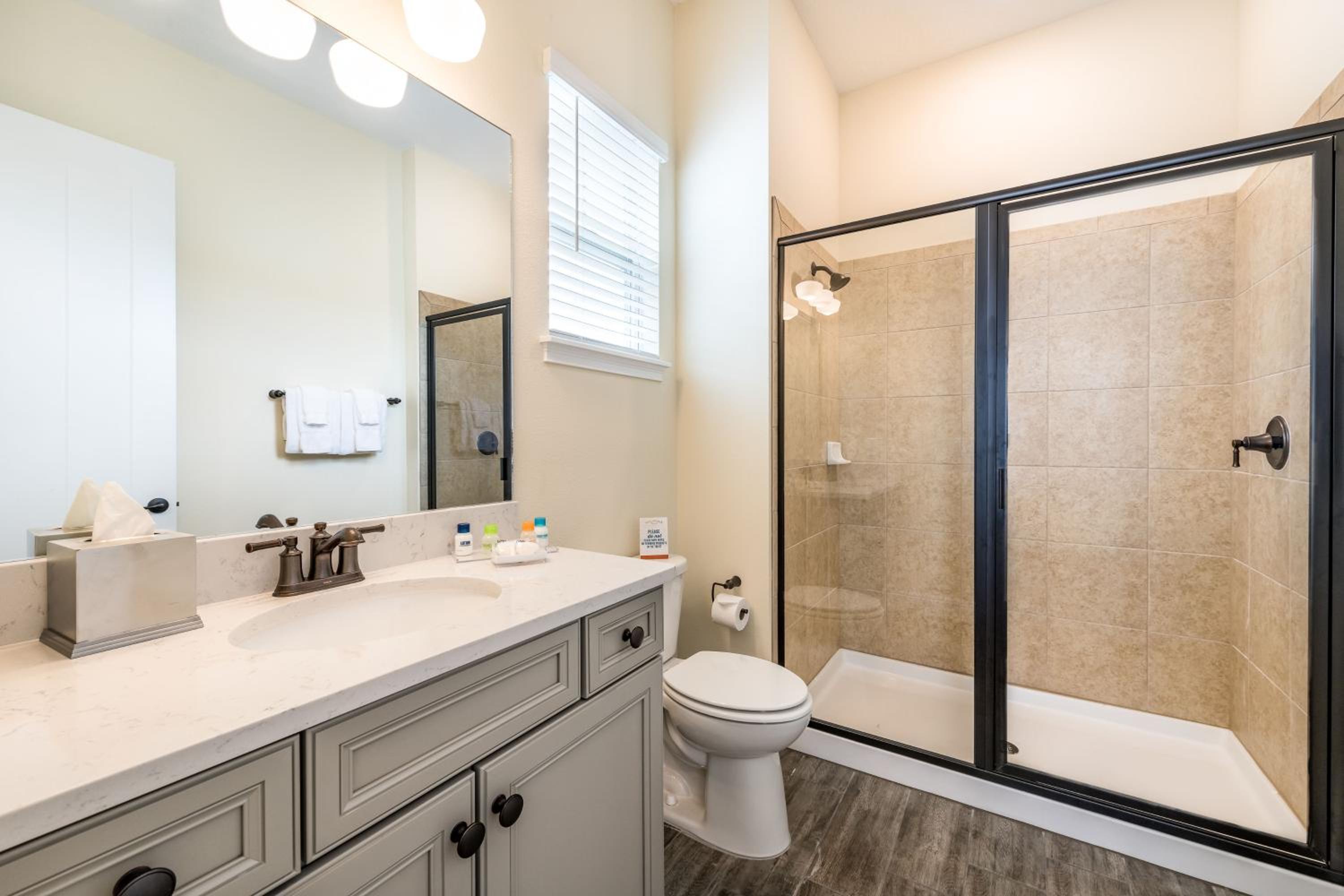 Sail Away! Beautiful Cottage With Private Hot Tub Near Disney With Margaritaville Resort & Island H2O Access - 3045Sp