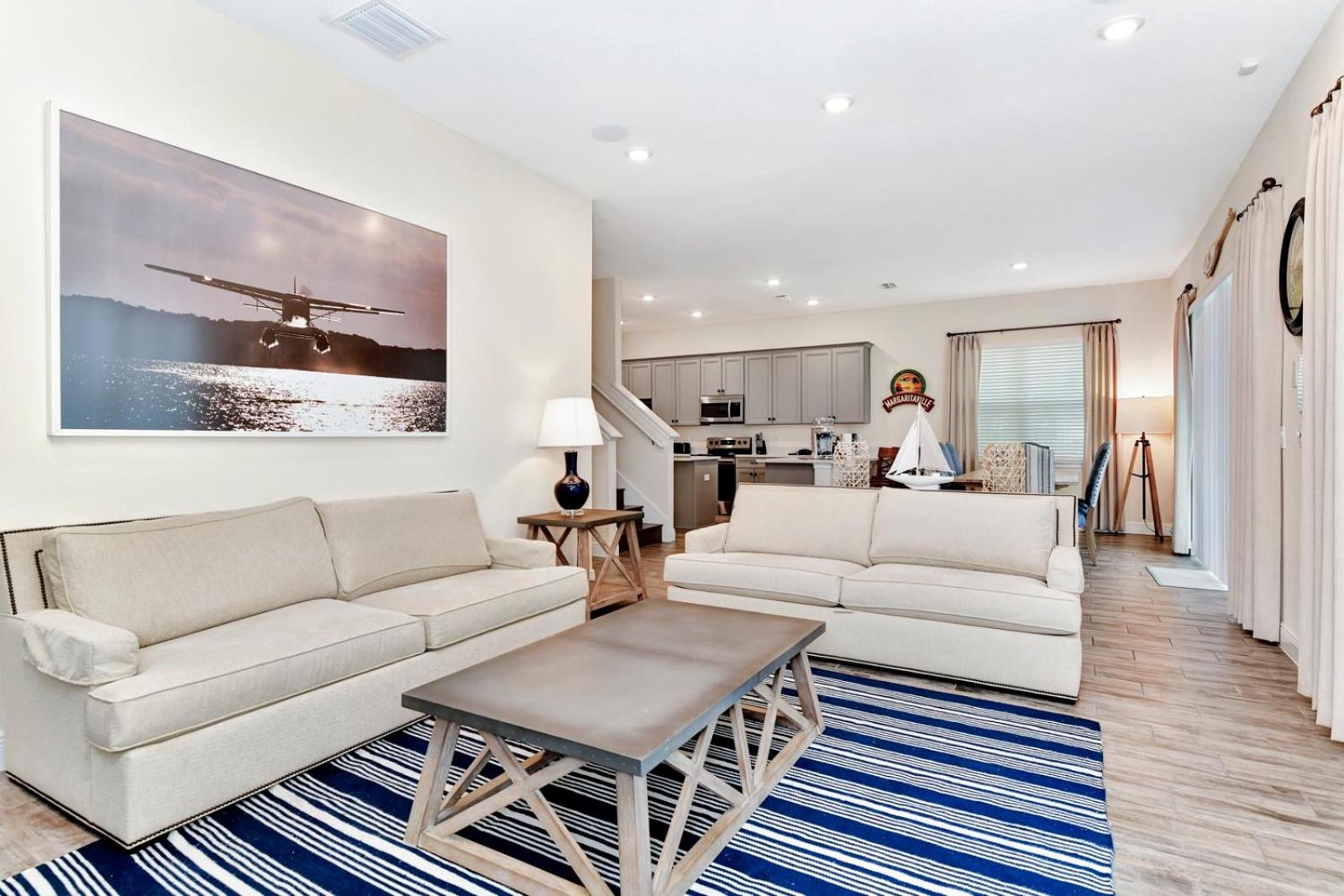 Blue Moon Luxurious Cottage With Private Pool Near Disney With Margaritaville Resort & Island H2O Access - 8073Su