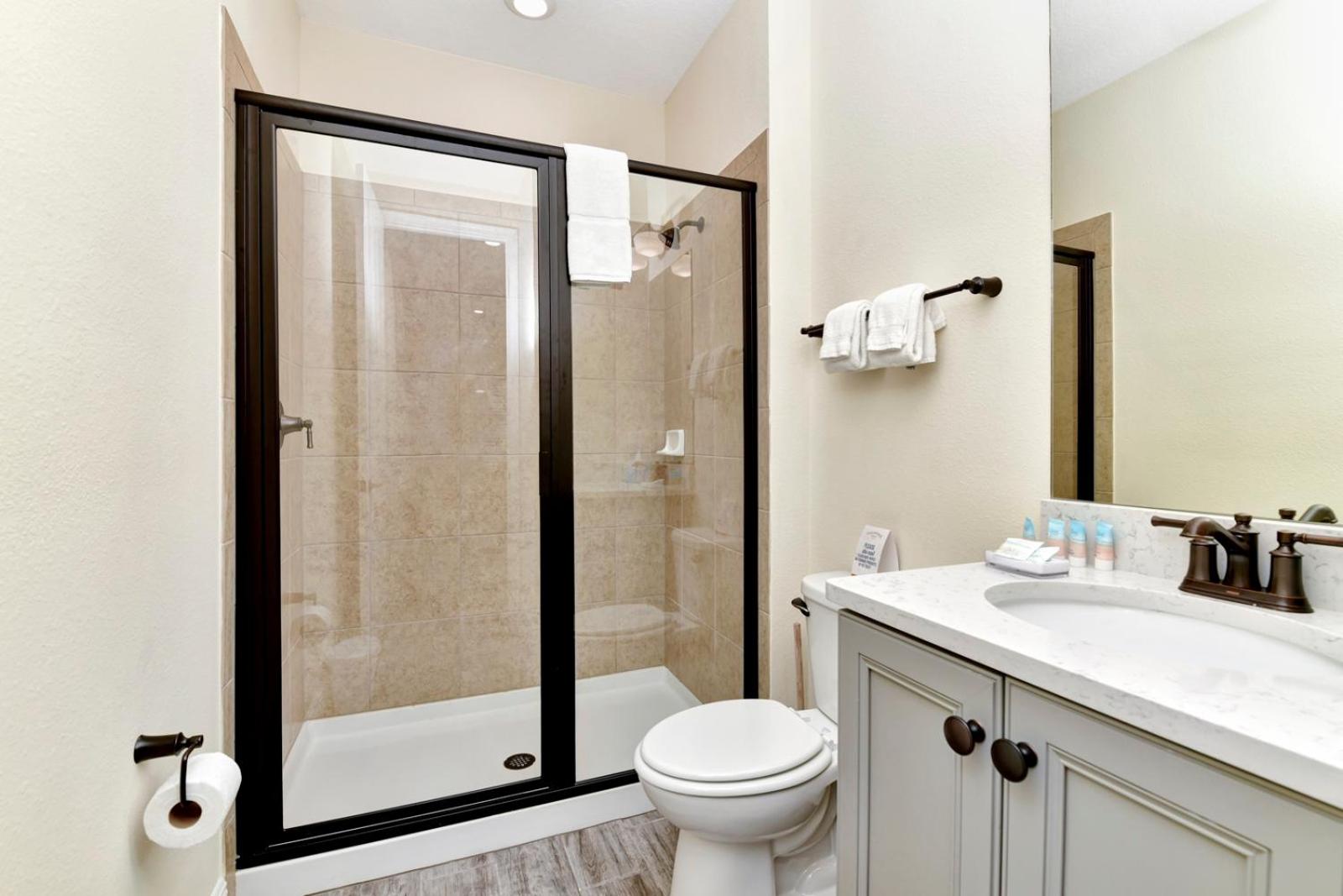 Blue Moon Luxurious Cottage With Private Pool Near Disney With Margaritaville Resort & Island H2O Access - 8073Su