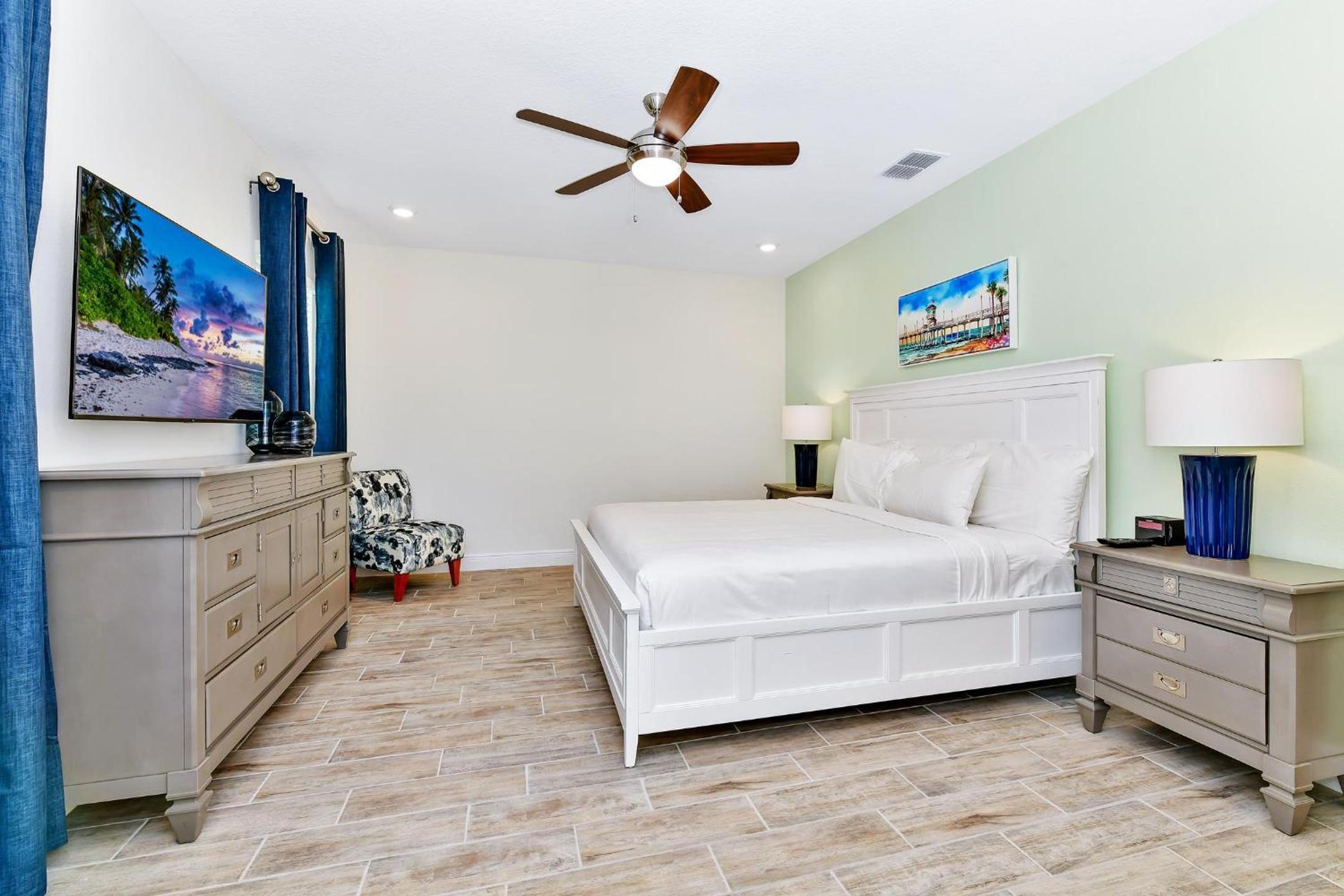 Warm Villa near Disney with Margaritaville Resort Access - 3188CS