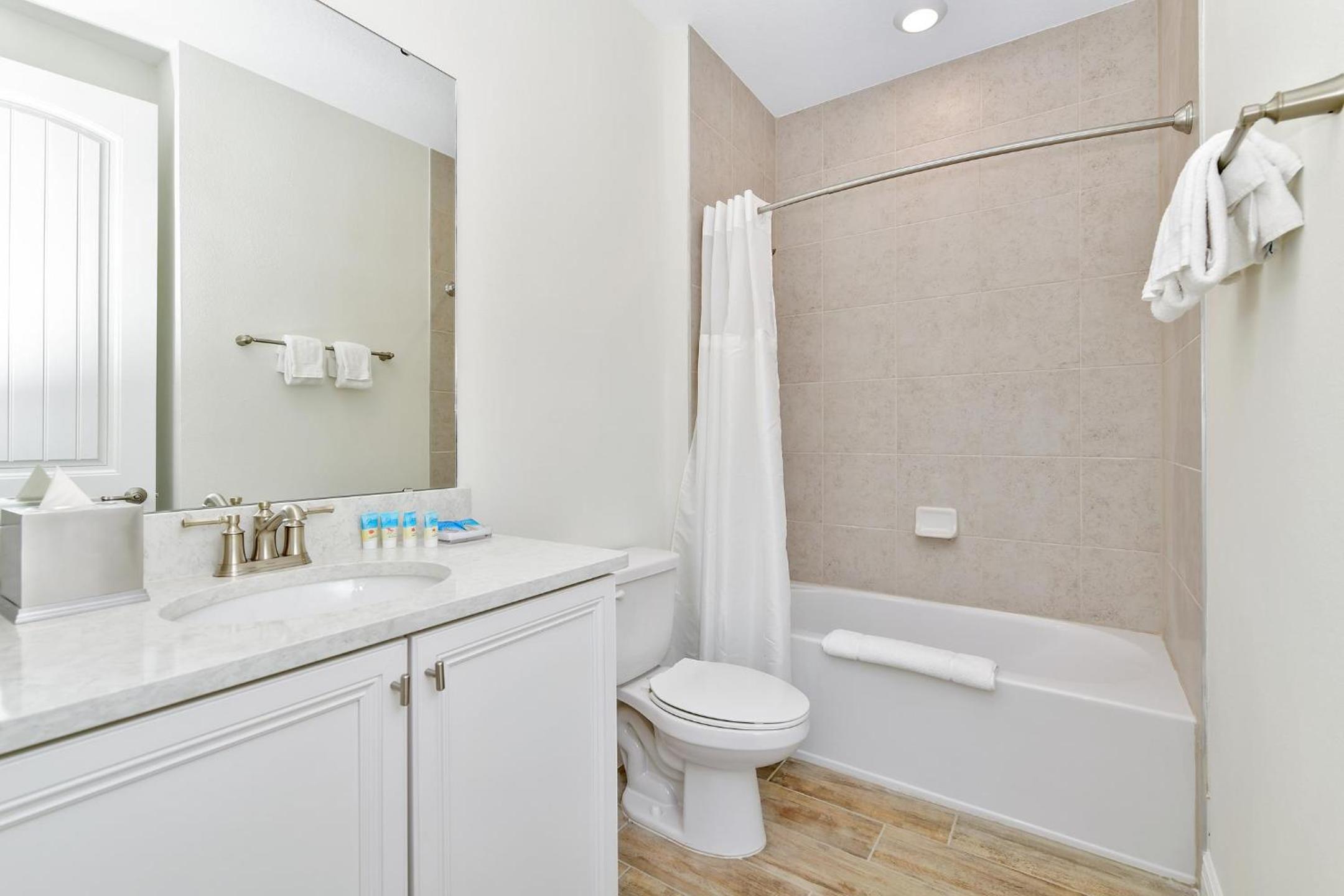 Warm Villa near Disney with Margaritaville Resort Access - 3188CS