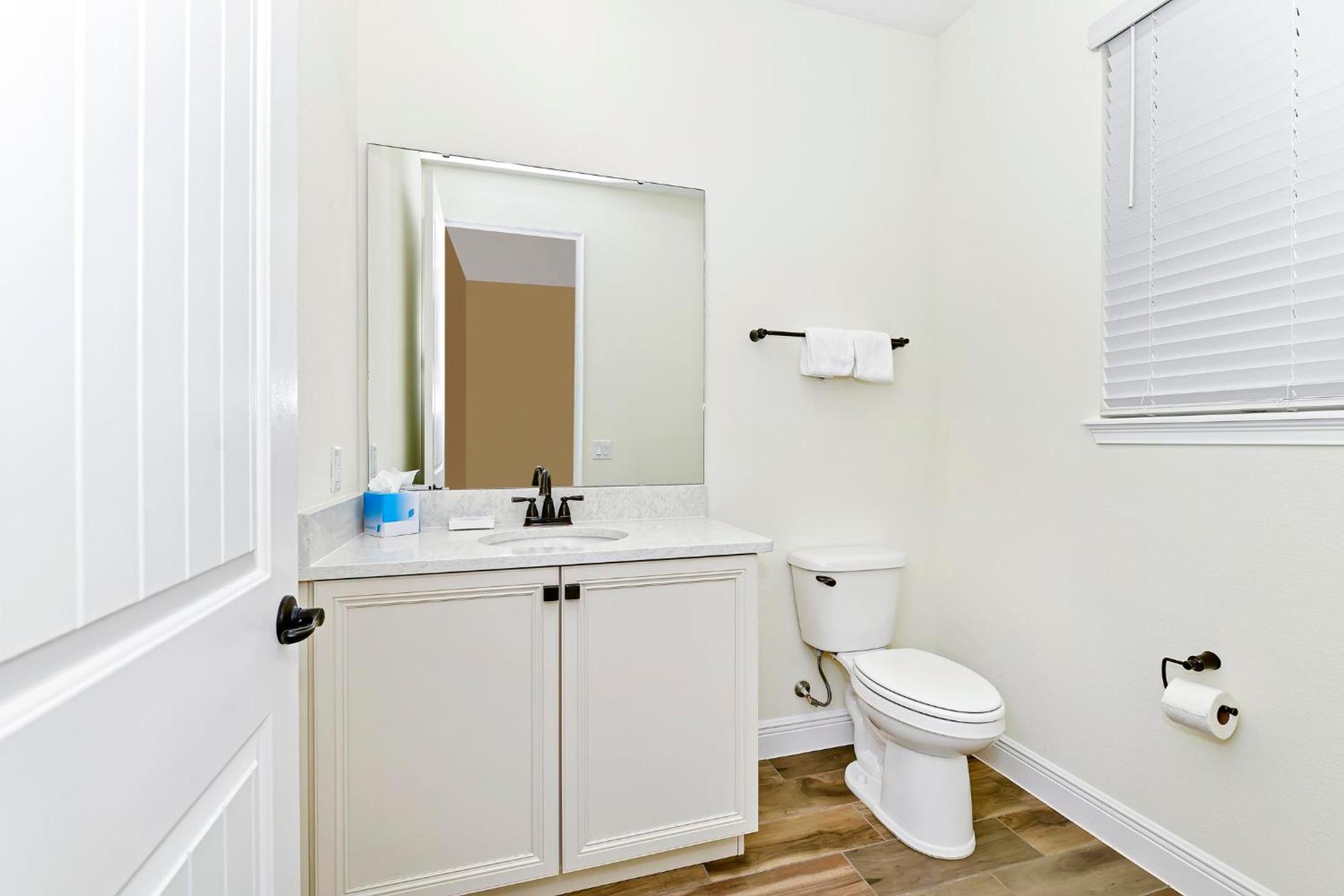 Tropical Orange Villa Near Disney With Margaritaville Resort & Island H20 Waterpark Access - 2920Cs
