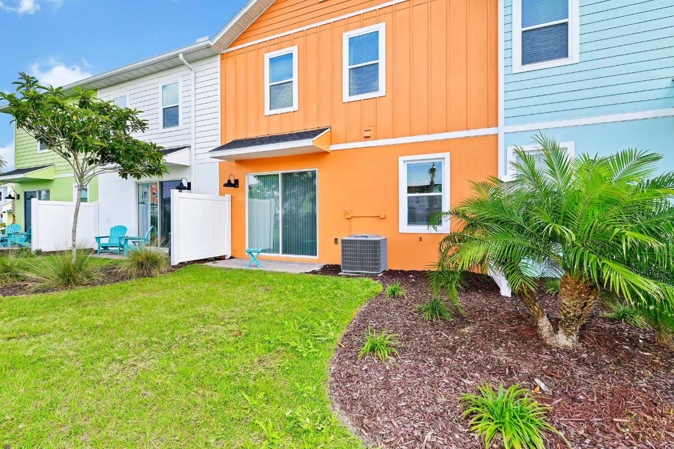 Tropical Orange Villa Near Disney With Margaritaville Resort & Island H20 Waterpark Access - 2920Cs