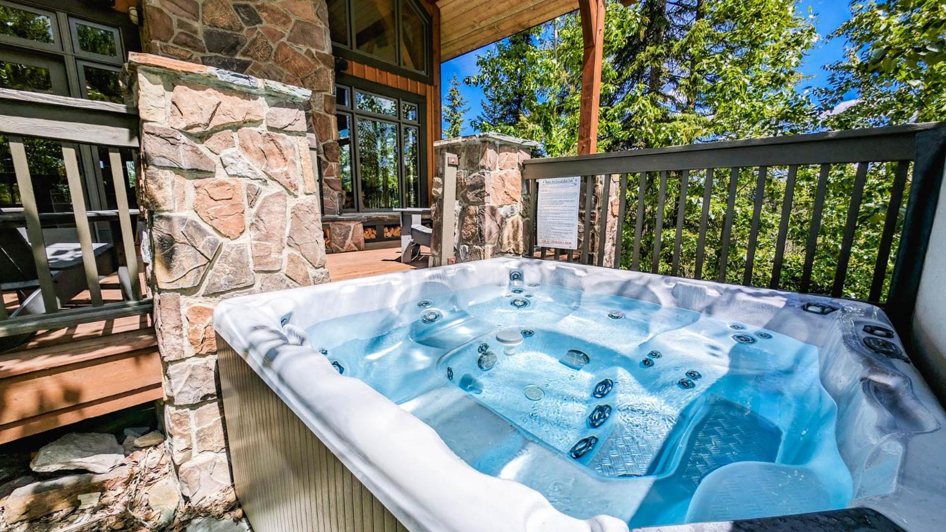 Lush Mountain Accommodations