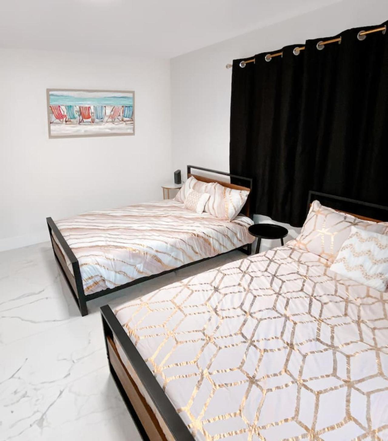 Near Beaches 3 BR Luxury Fort Lauderdale Home