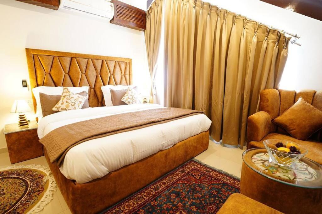 Walisons Homestay Spirea 1 BHK plus 1 Sofa Bed Apartment view 3