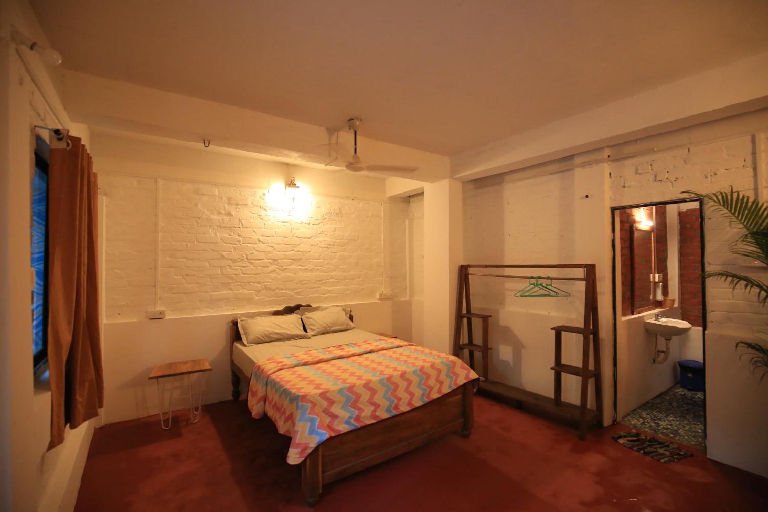 Photo 19