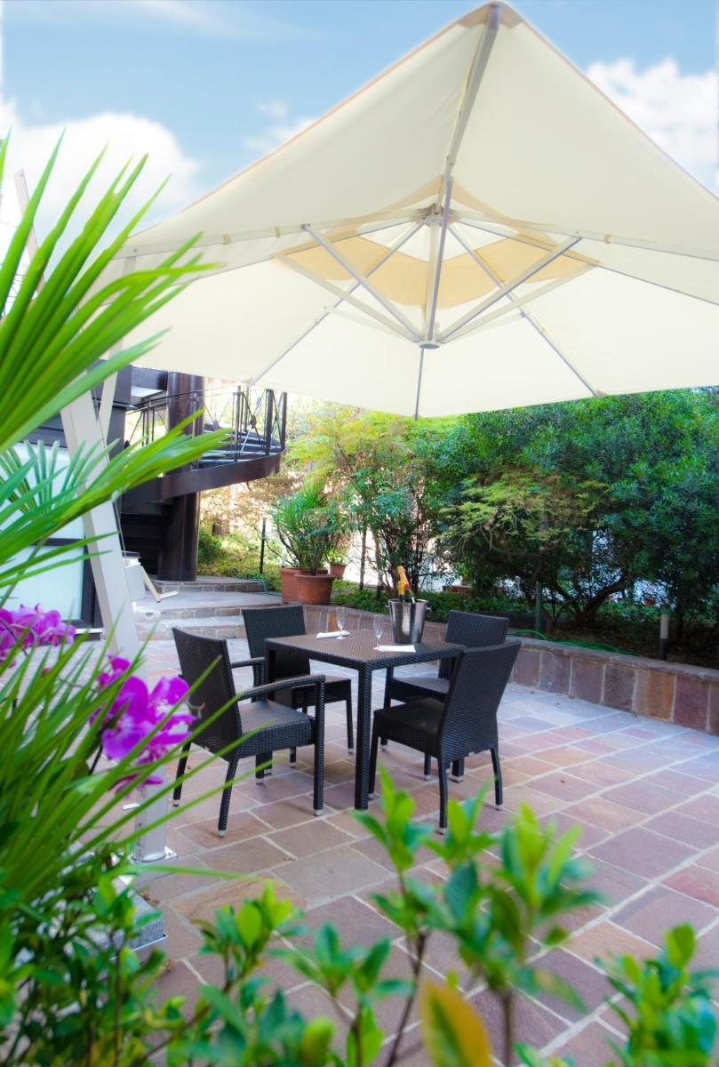 outdoor BBQ area