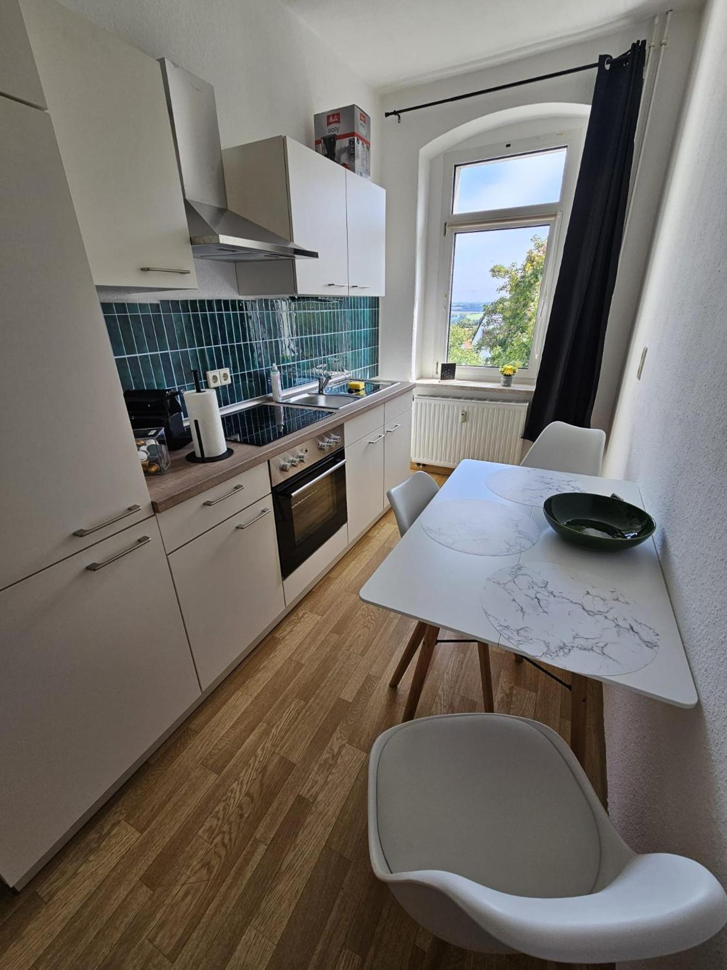 Moderne Ferienwohnung in unmittelbarer Nahe zum Schloss - Property Image 2