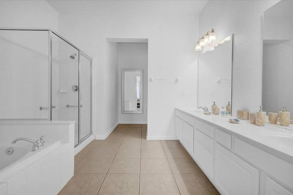 Dream Vista Cay Condo 408