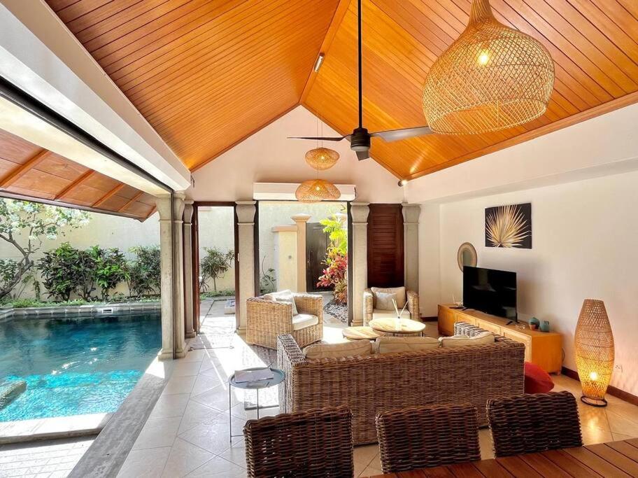 Searenity Villa