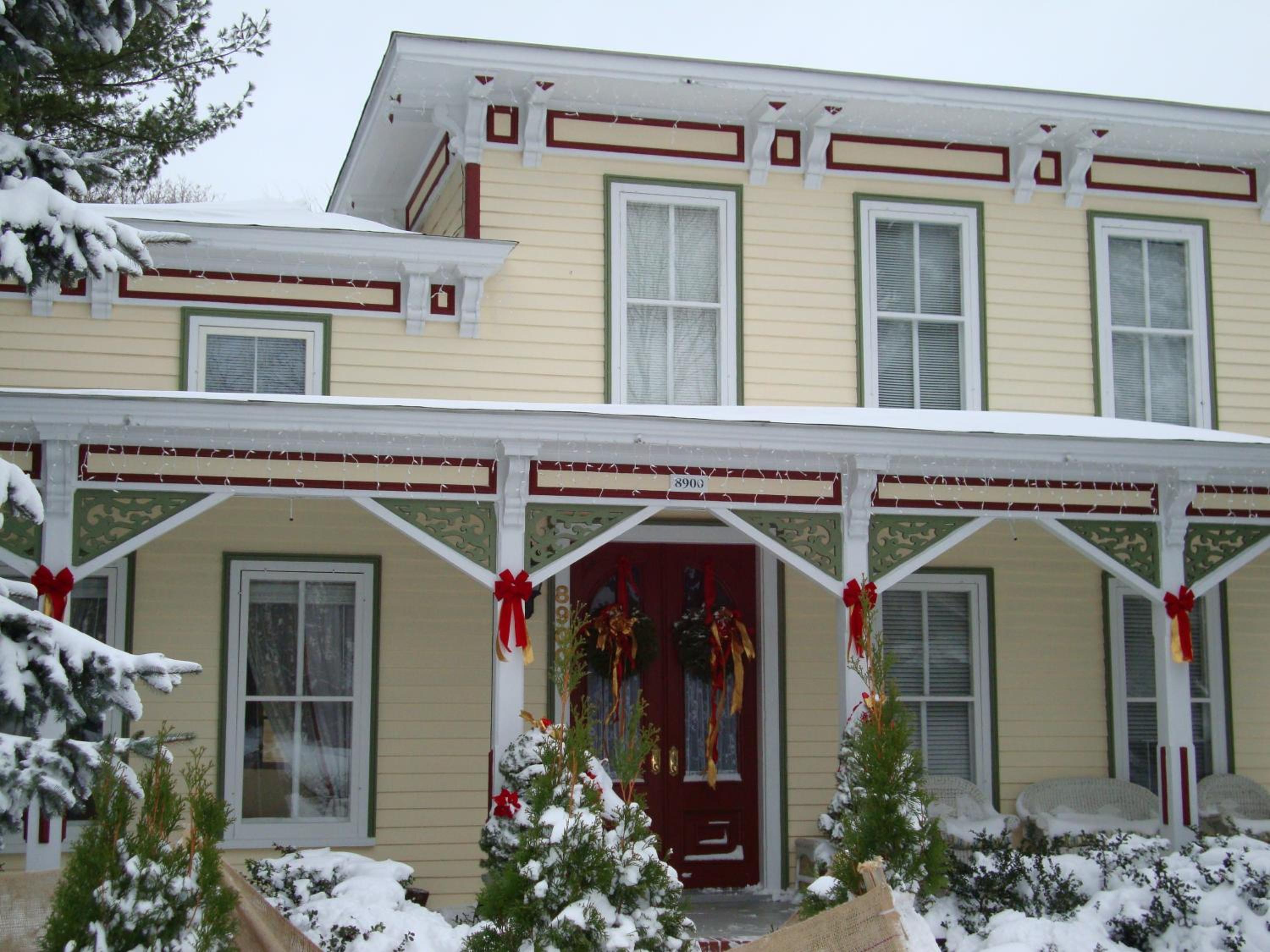 Arbor View House Bed and Breakfast