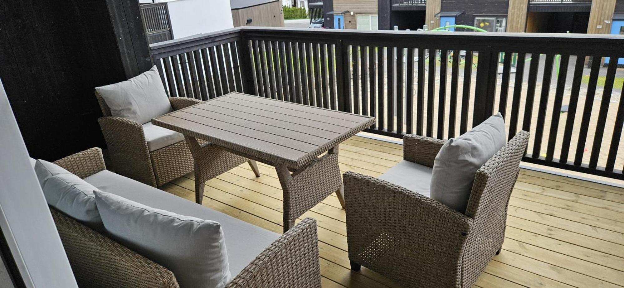 balance & terrace