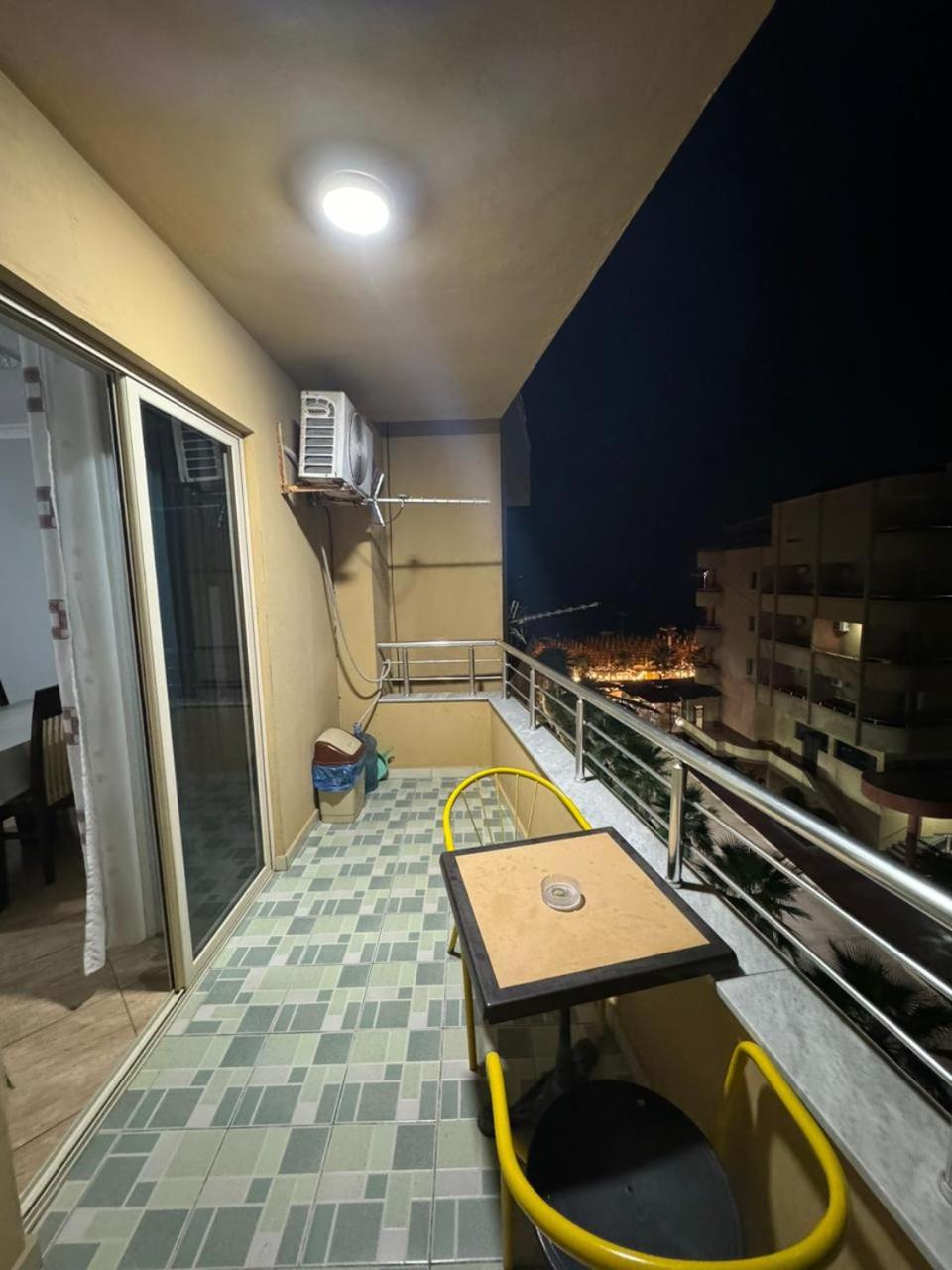 Gimi's Apartments