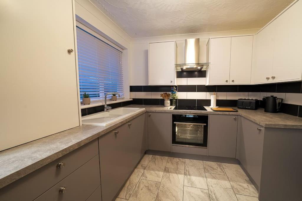 Entire Bungalow in Rawmarsh Rotherham view 3